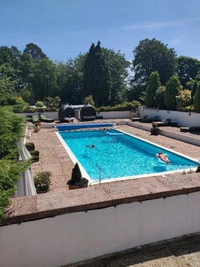 Forest Mere Outdoor pool 5.jpg