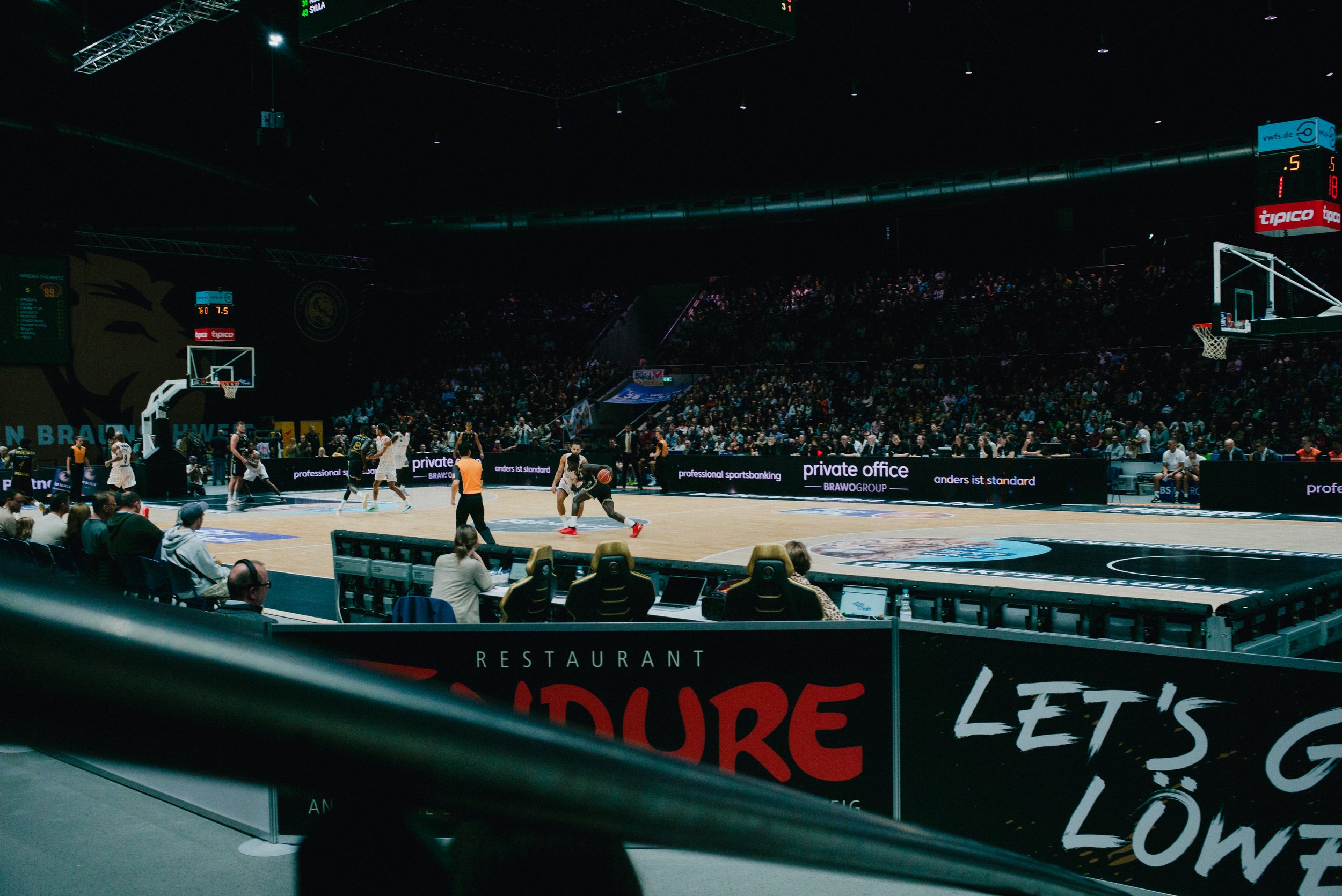 L1000810.jpg