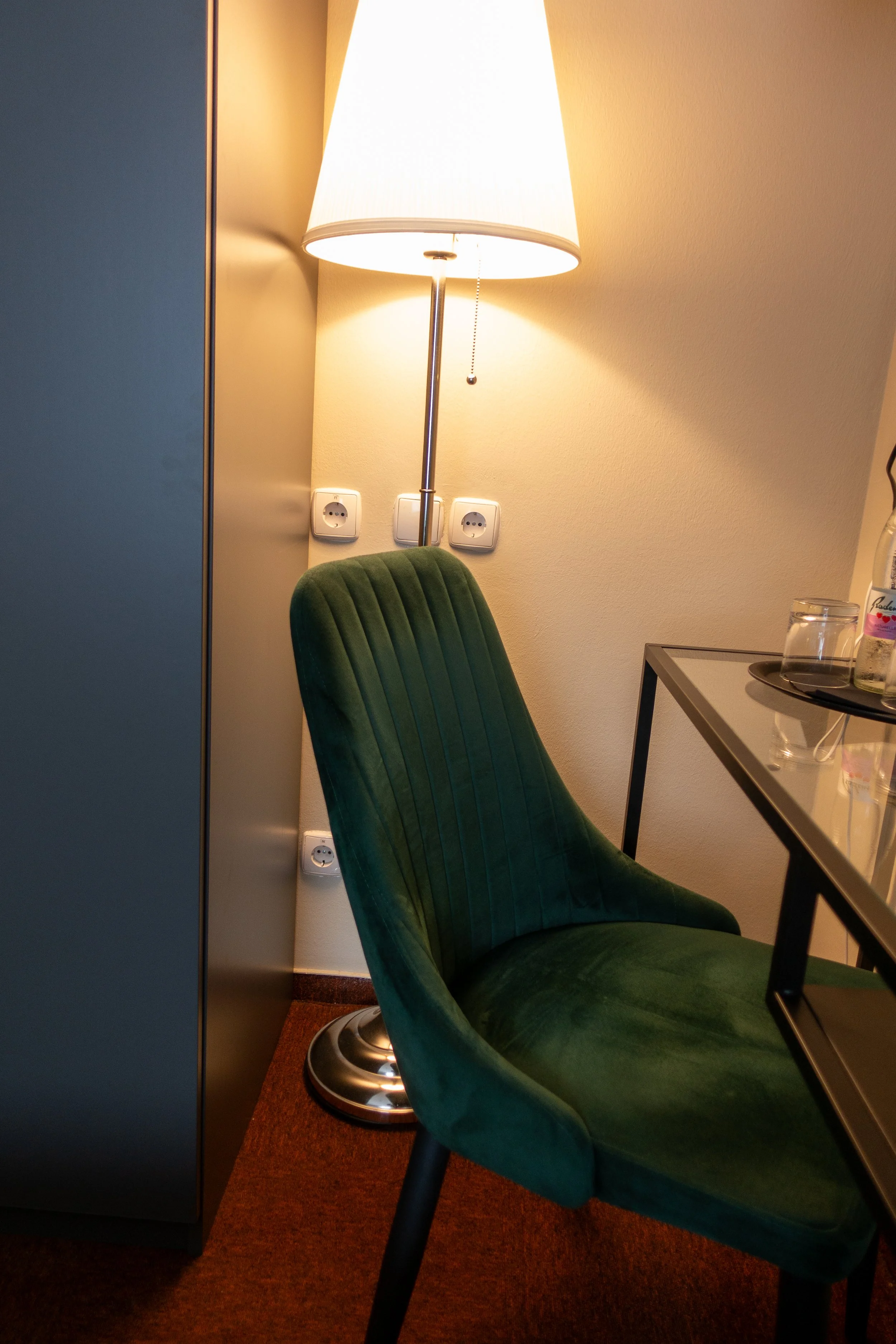 D-hotel-2.jpg