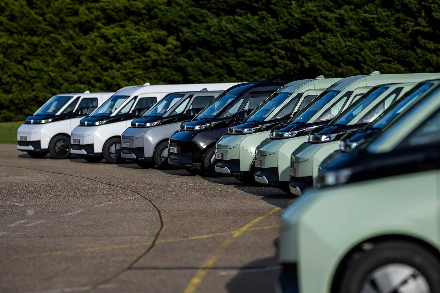 🚐 More range. More efficiency. More capability. Built for business! 💪
 
The Farizon SV has been engineered to deliver the performance businesses demand from a modern electric van.

✔ Load capacity up to 13m&sup3;
✔ Payload up to 1.3 tonnes
✔ Towing