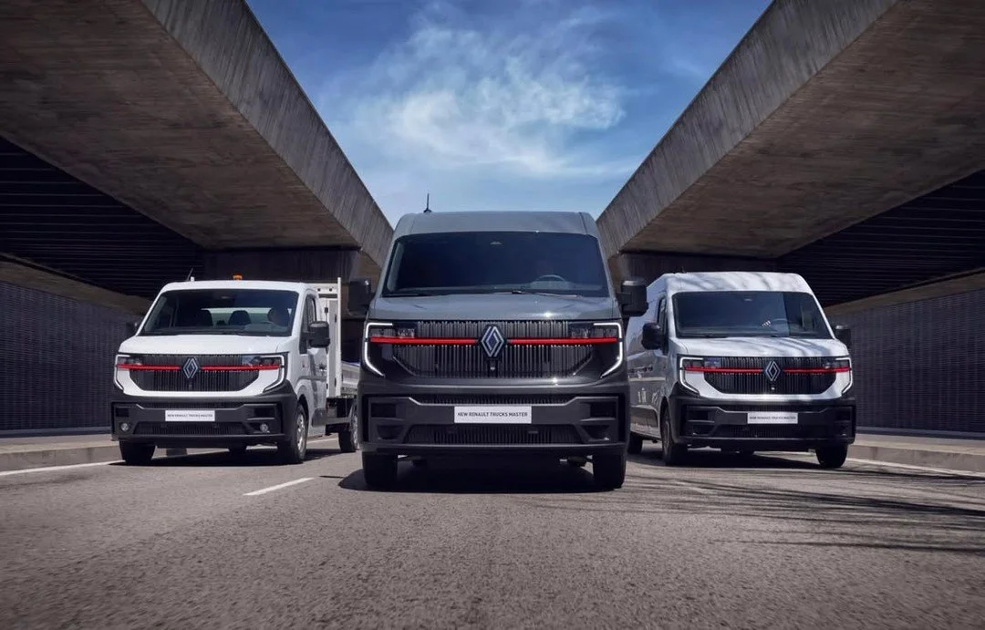 🚐 Your Next Van Could Be Waiting at #HeathrowVanCentre

Looking for a reliable van to keep your business moving? At Heathrow Van Centre, we offer a wide range of new and used commercial vehicles, including vans, minibuses, dropsides and more, all ca