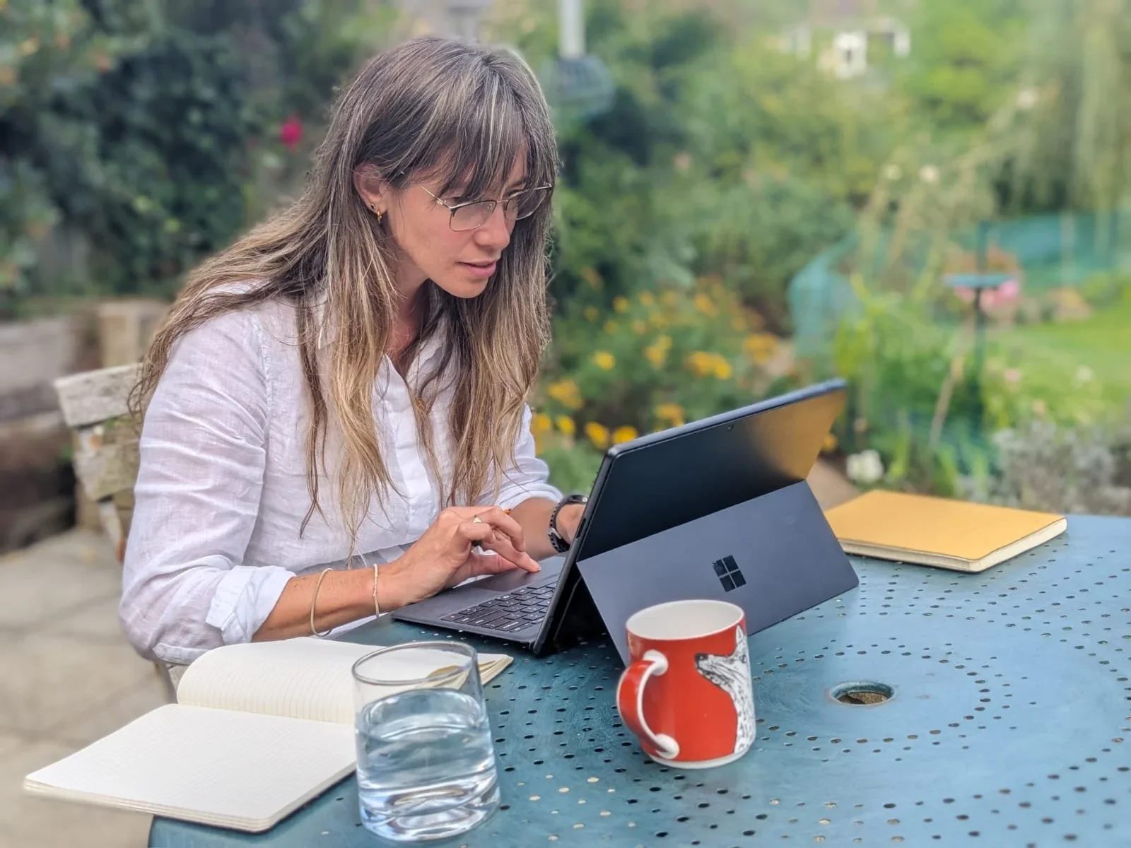 How to Scale Your Business Without Managing a Team of Virtual Assistants&nbsp;