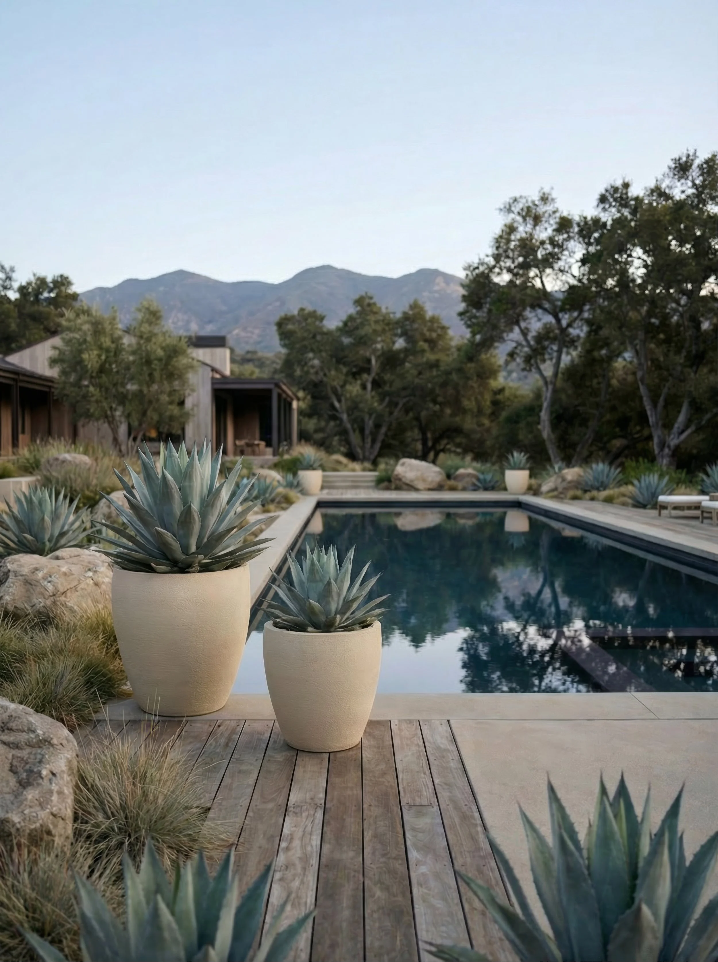 Antwerp and Antwerp Small_4k_72dpi - 2026-04-13T223932.055.jpg