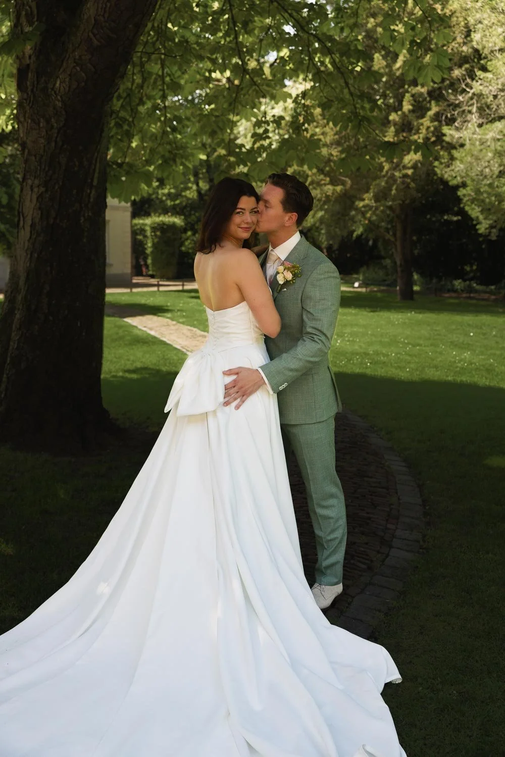 Lightroom Wedding Photography Presets, Looks & Masks Collection Example 3.jpg