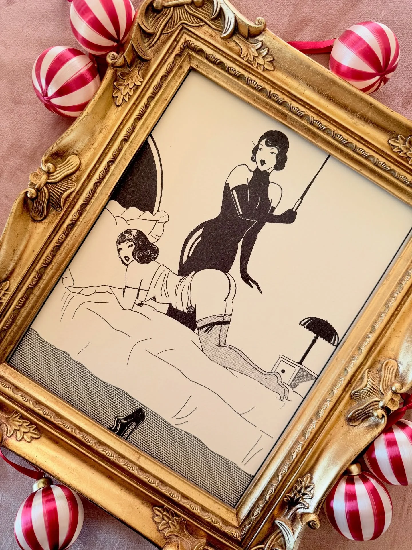 Boudoir art for the gifting season 🎁 Sensual. Timeless. Unapologetically feminine. Discover illustrated gifts at Madame&rsquo;s Boutique from prints and original Artworks.

Holiday perks:

🎀 Complimentary shipping on orders &euro;100+ 

🎀 Exclusiv