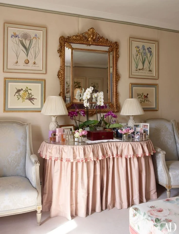 hyper-feminine-boudoir.jpg
