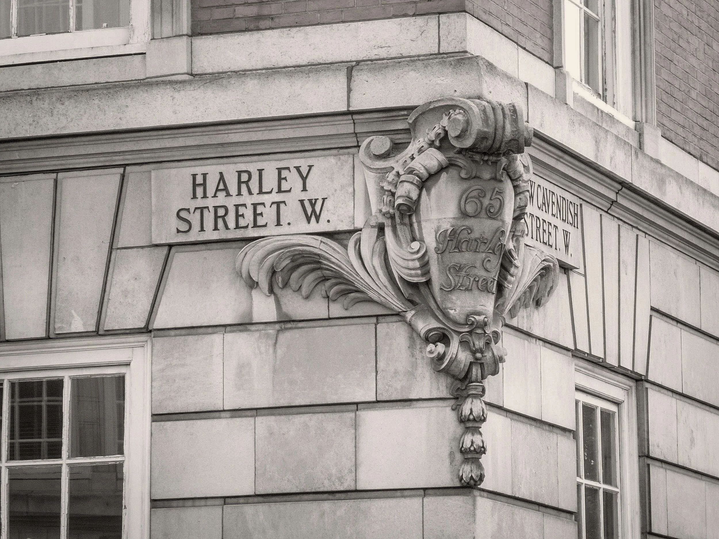 Exterior view of The Burlington Clinic located at 10 Harley Street, within London's premier medical district