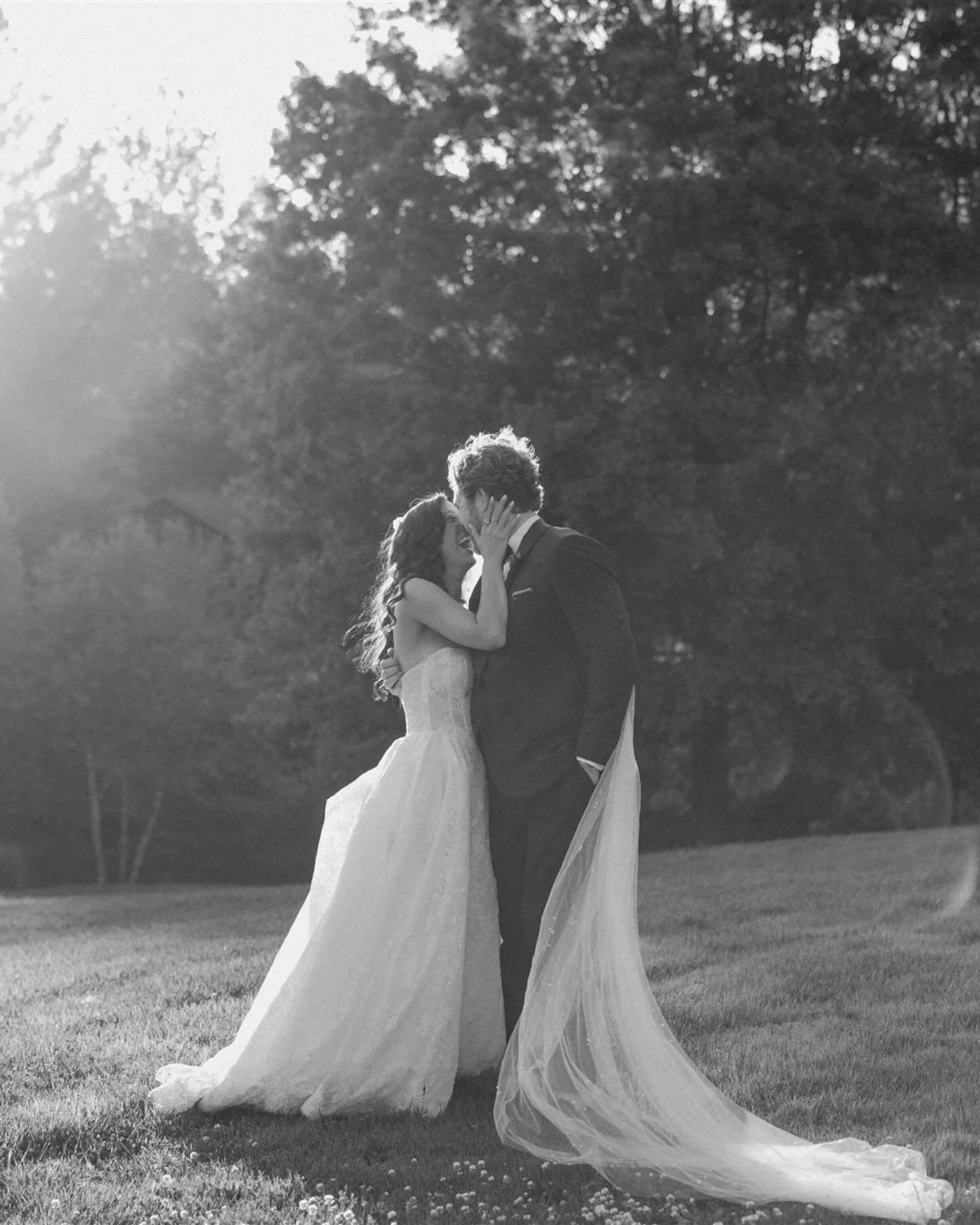 Sneak peek of all the laughter, immense love, and basking in the golden sunset from last weekend. Still running on an adrenaline rush of all the feels - it was a hard one to narrow down images. Truly I have WAYYYY more saved in my phone to share, it&