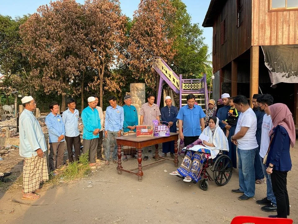 LSO Team Visited and Donated To The Family Affected by House Fire in Kang Meas District, Kampong Cham Province