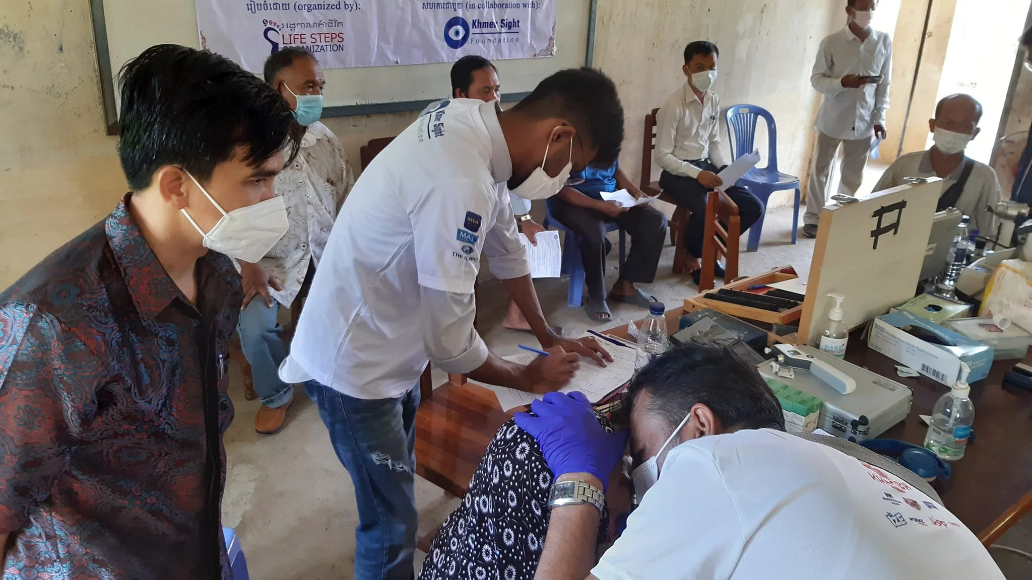 LSO In Corporation With Khmer Sight Foundation (KSF) Organized Eye And Health Checkup For Free At Chea Sim Chrouy Changvar High School And Hun Sen Prek Pra Leu Secondary School