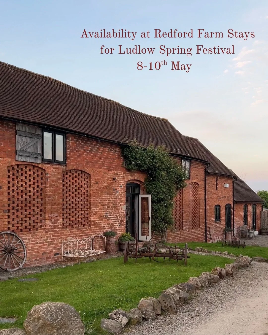 The perfect spring weekend 🍃 🥂 Countryside living at Redford Farm Stays followed by foraging for local flavor at the Ludlow Food Festival with @ludlowfood 🏰 

We have availability across the weekend 8-10th May when Ludlow Spring Food Festival is a
