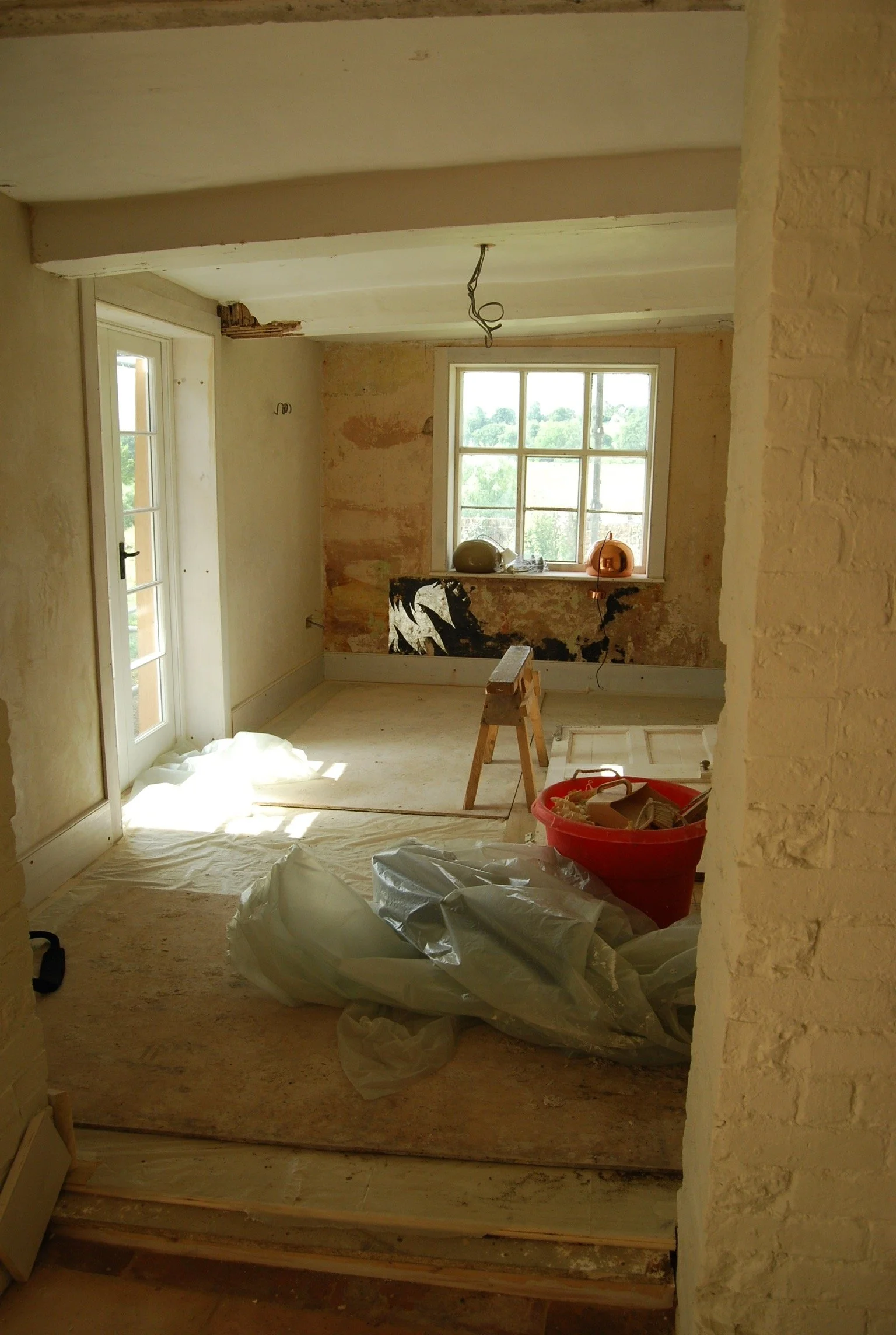 redford-farm-stays-ludlow-countryside-farmhouse-restoration-dining-room.jpeg