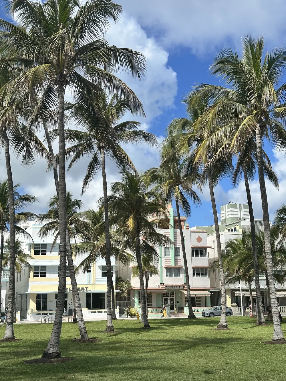 Art Deco hotels on Ocean Drive