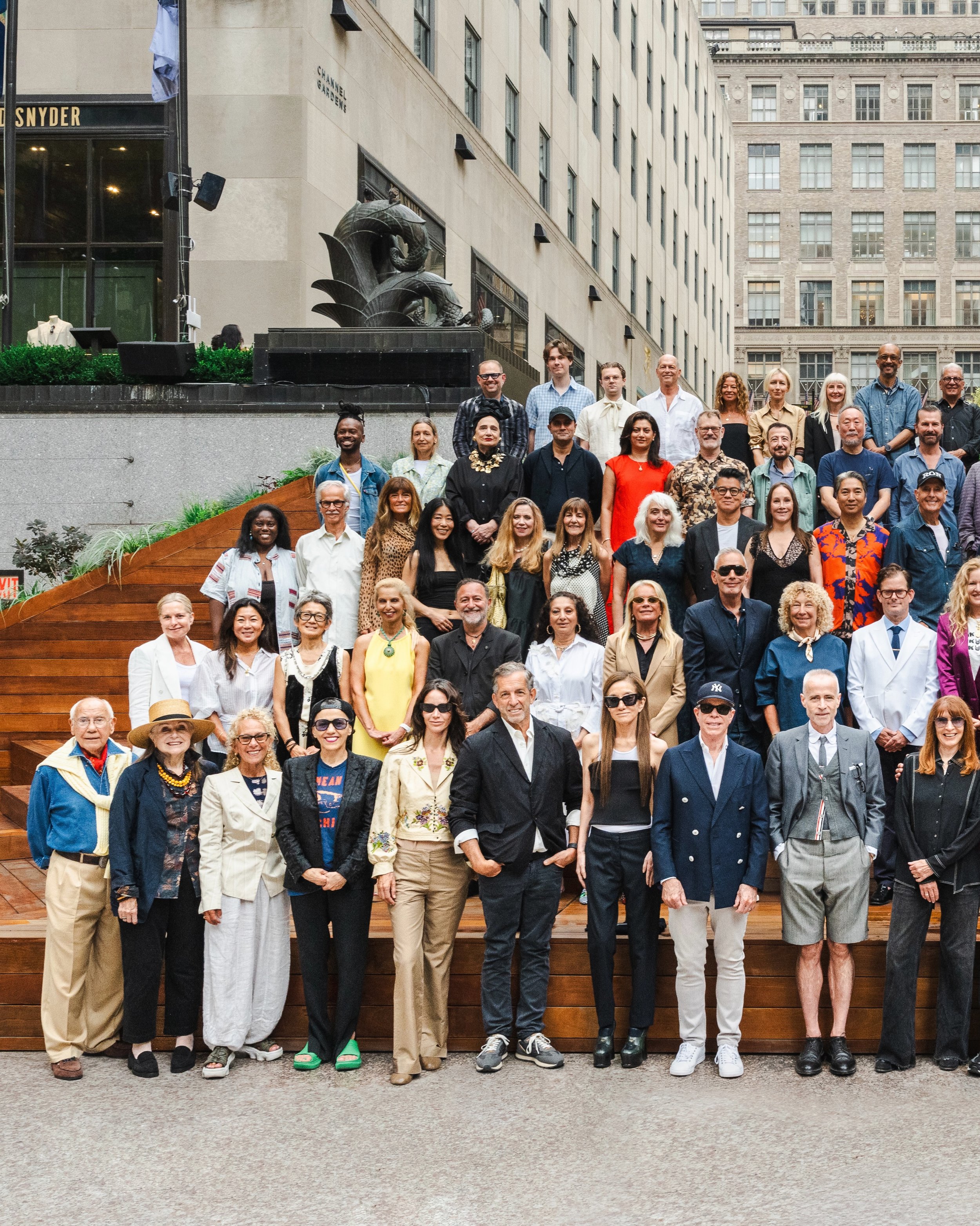 #canitellyou we are family. 💞

Honored to be part of the @cfda members family photo at Rockefeller Center, surrounded by an extraordinary community of American fashion designers whose creativity, vision and individuality continue to shape our indust