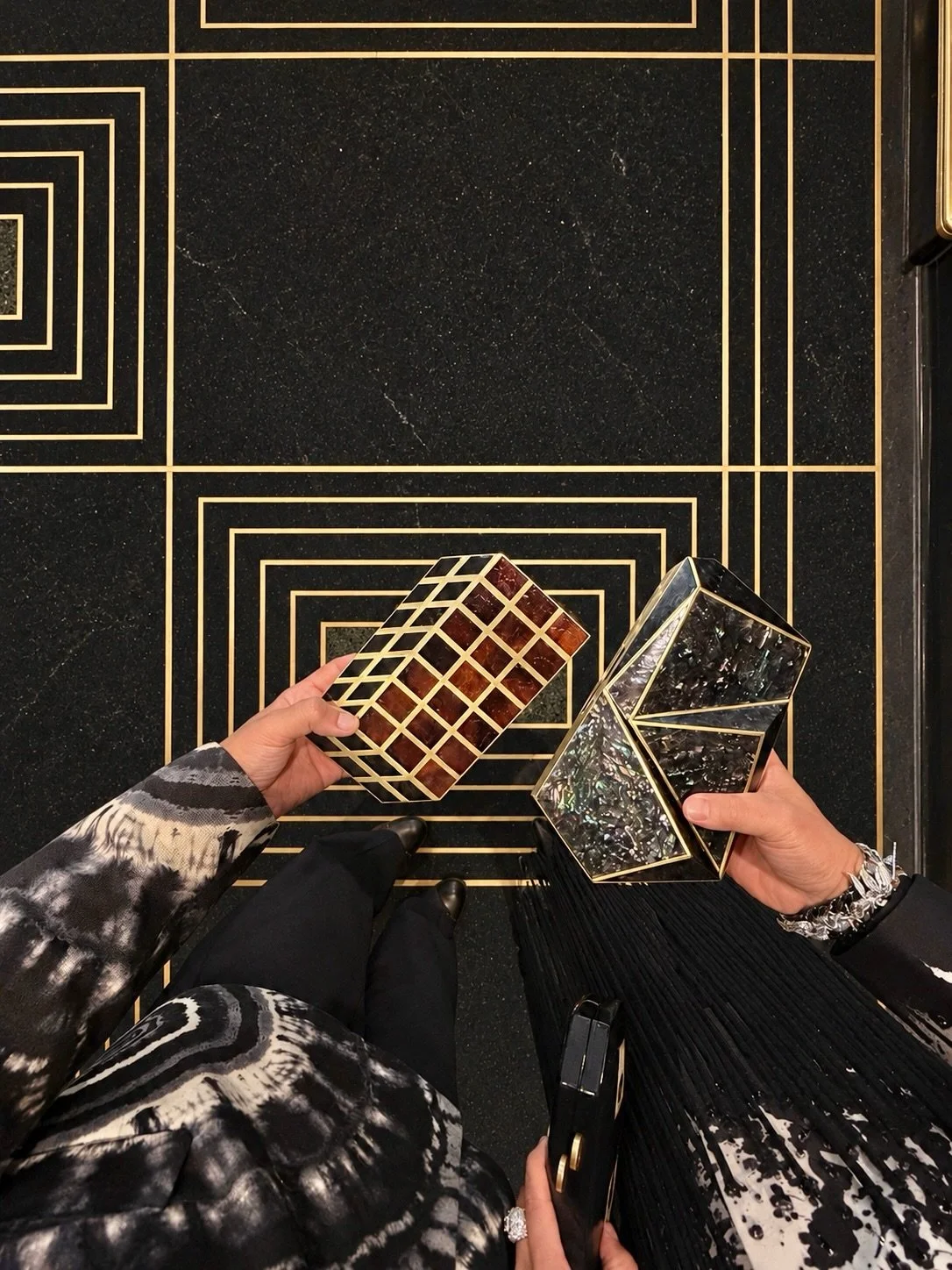 #canitellyou&hellip; starry, starry night. ✨
There are few places more magical than New York&rsquo;s Rainbow Room, especially when it&rsquo;s filled with some of fashion&rsquo;s brightest stars.
Last night, I had the pleasure of attending @fginyc 42n