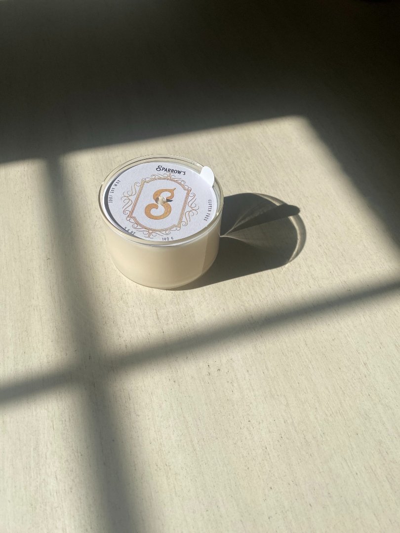 Sparrows Sig Small Window light.jpg