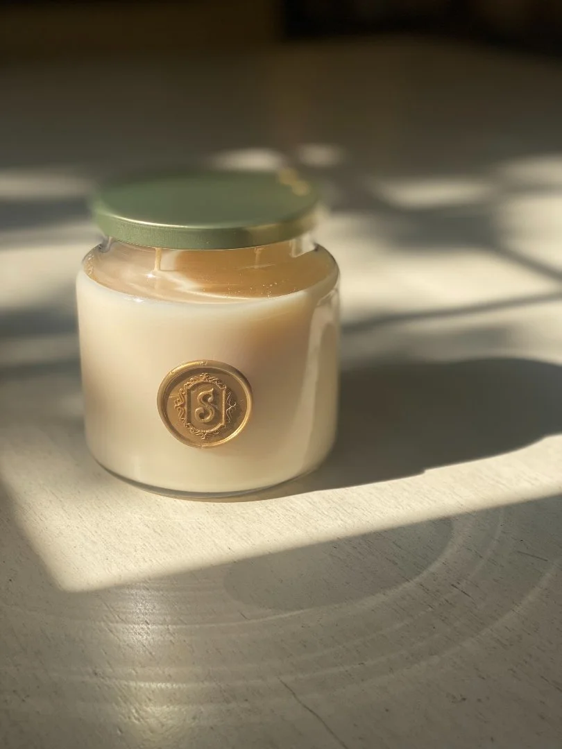 Sparrows Sig Big Window light.jpg