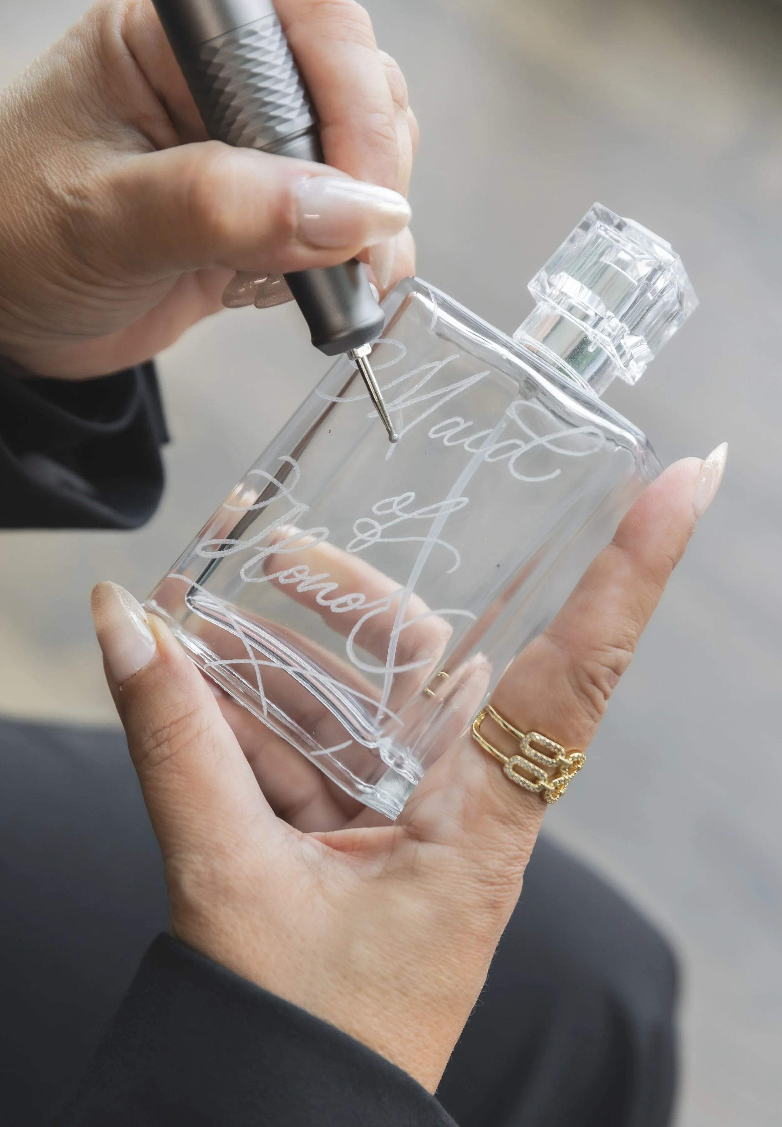 Engraving Mirrors-Bras Medical