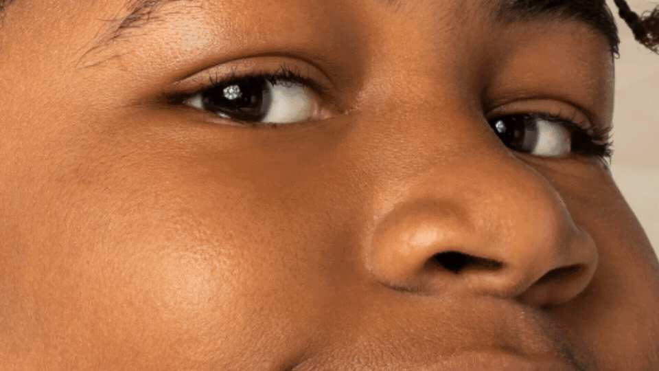 THURS_NIGHT_LL_YD_TC_002_YOUNG_DYLAN_LOGO_0622a.gif