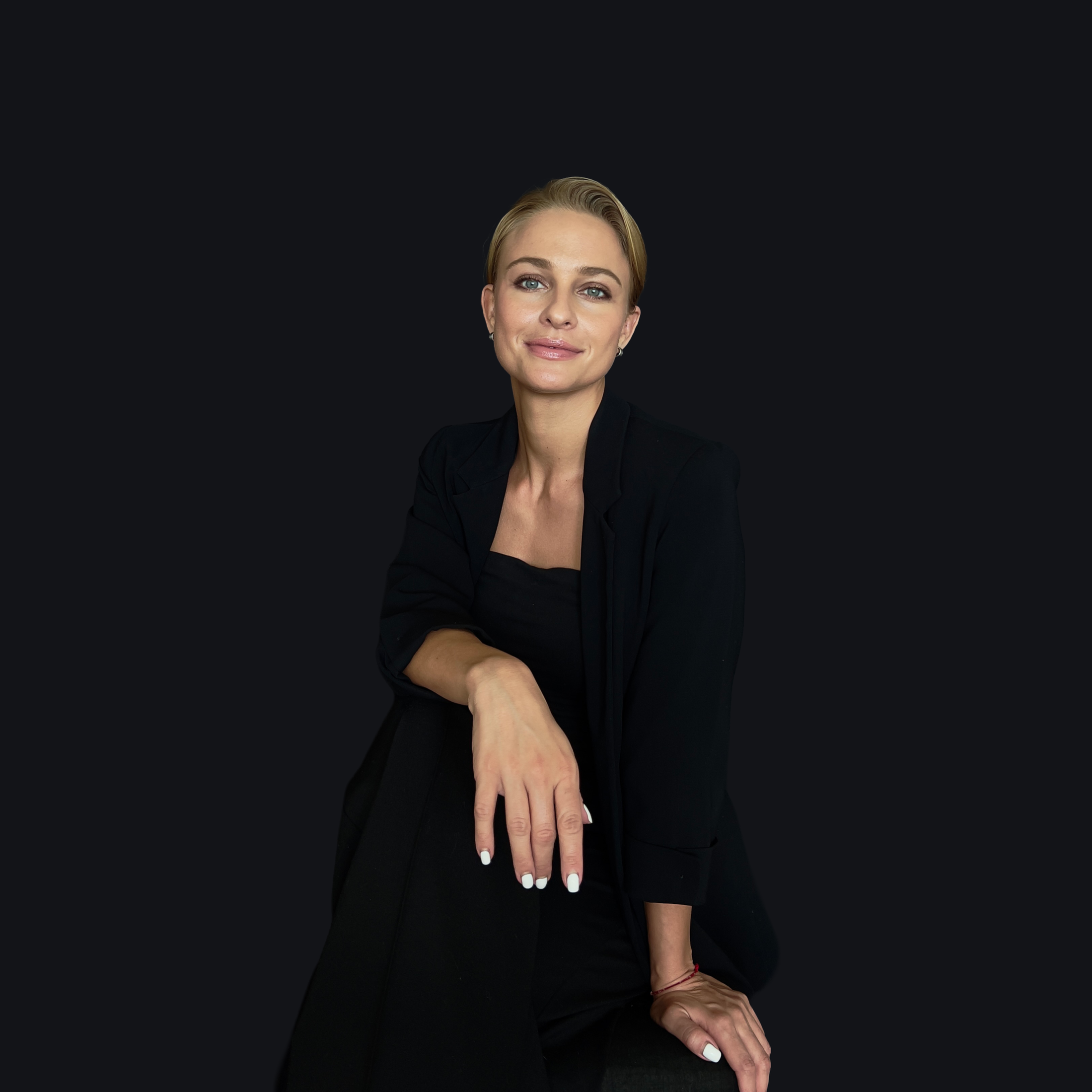 Bozhena Vlada, alignment coach working with high-achieving professionals