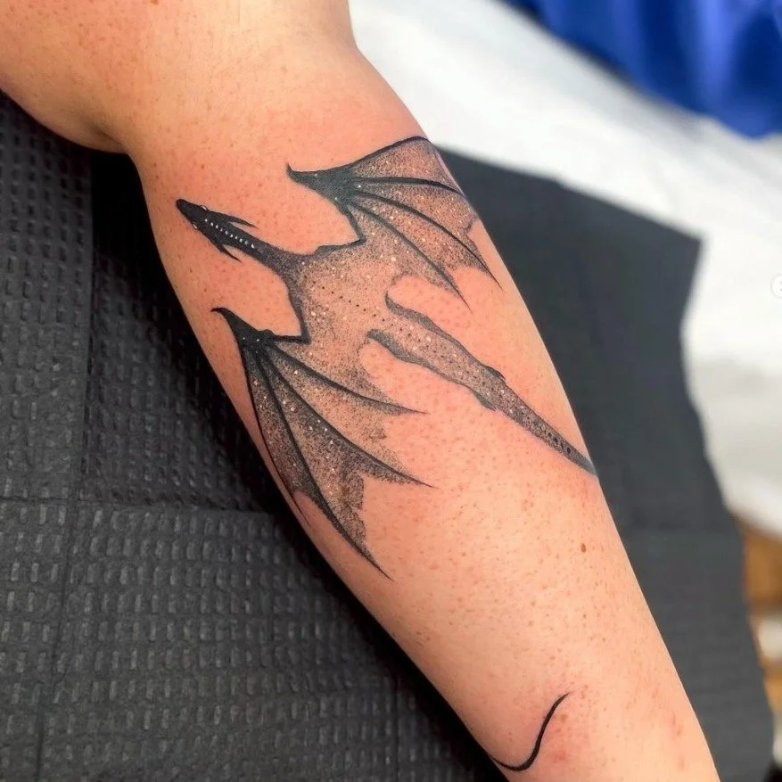 Resident Artist, Emily Eastman is accepting appointments for the month of October! 

To secure your next appointment contact the studio directly or book online at: https://www.ardesignsnorthadams.com/emily-eastman

Contact:
bookingardesignsna@gmail.c