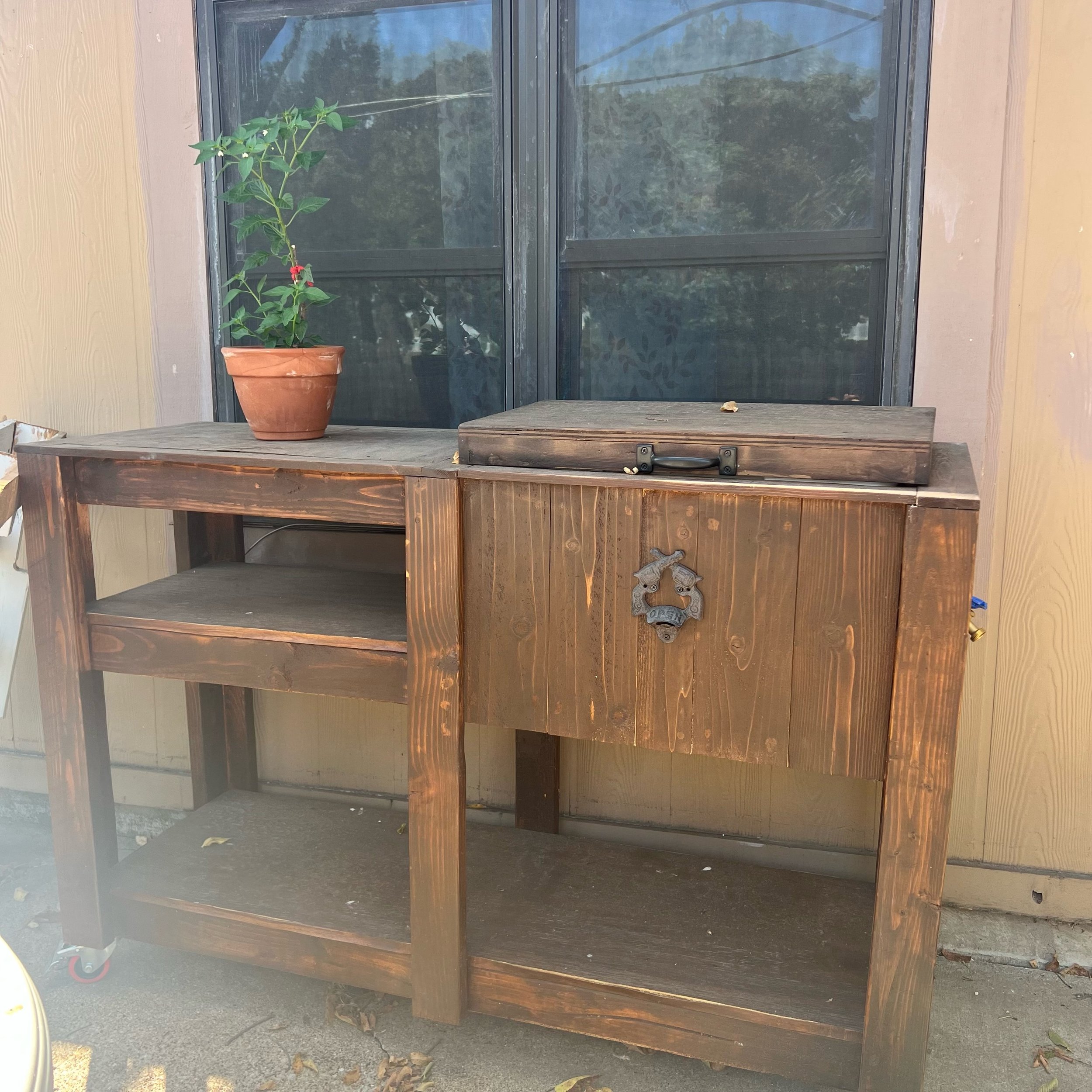 Outdoor Cooler Table