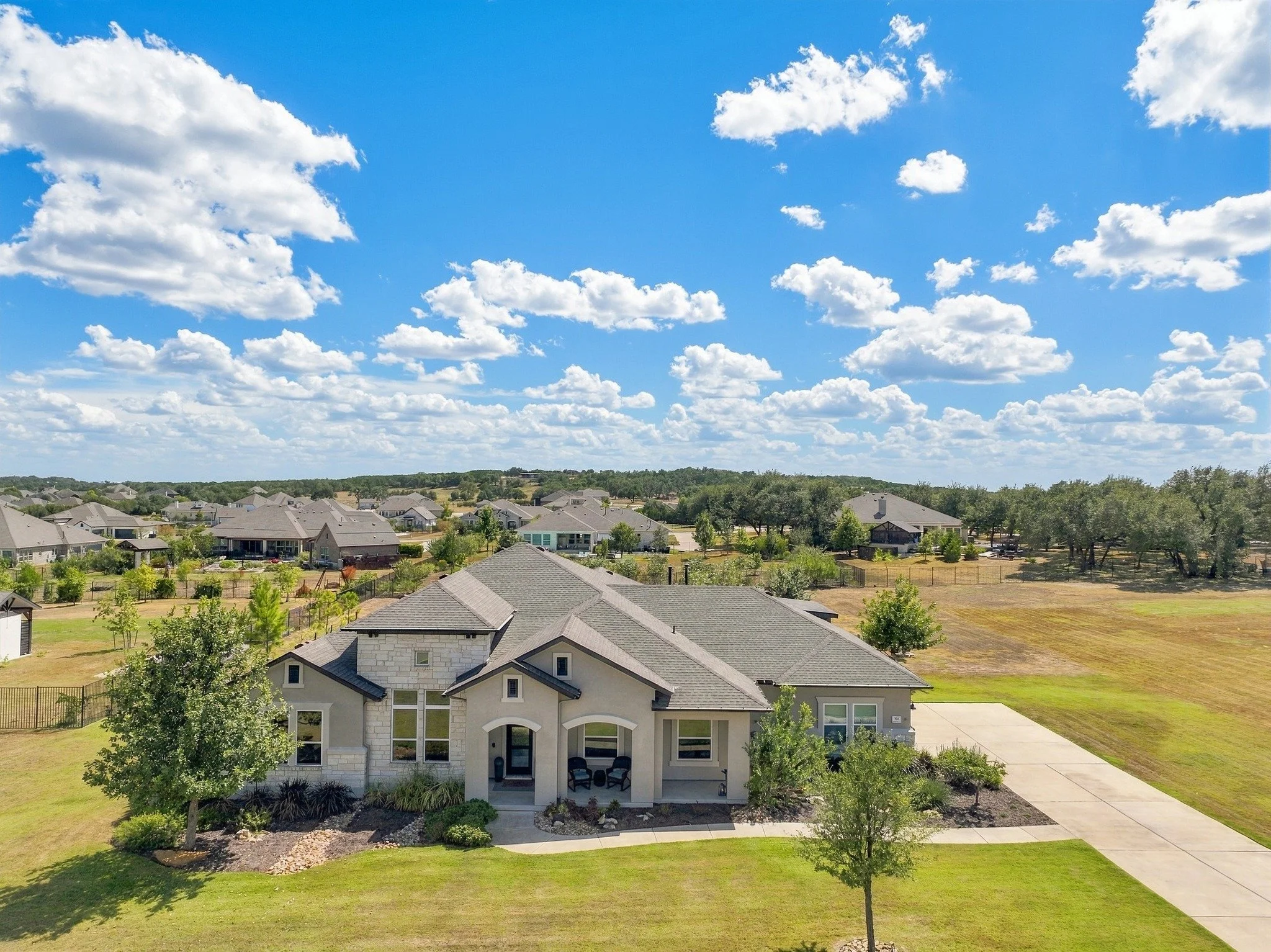 Exterior_aerial-front_350-july-johnson-dr.jpeg
