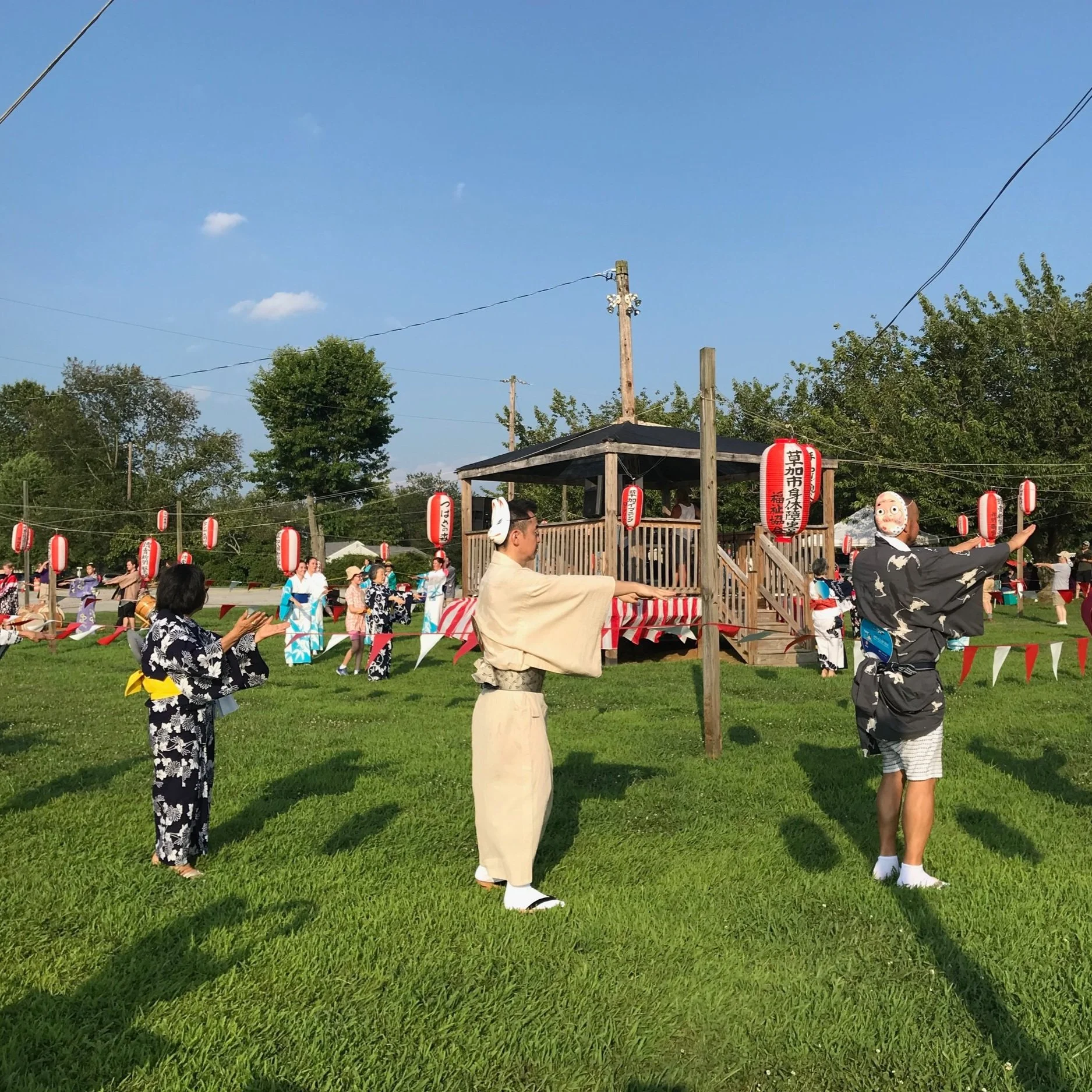 East Coast Temples Prepare Together for Obon Season