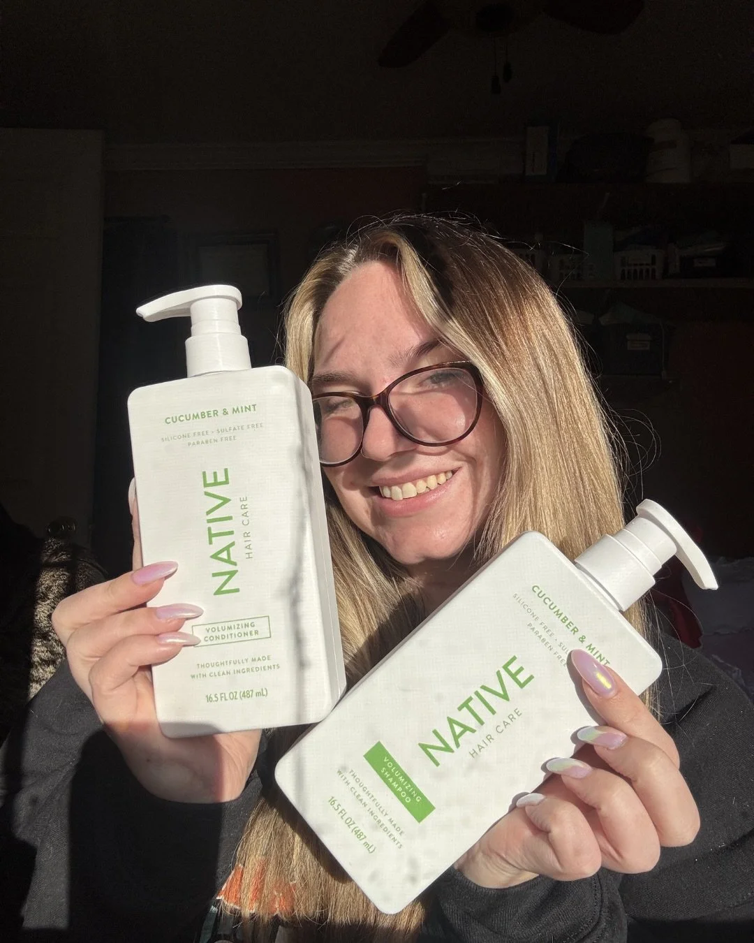 This is my hair, air dried, without ANY leave in products 🙂&zwj;&harr;️ 

Being a licensed cosmetologist that tries so many different products, it&rsquo;s rare that one really surprises me. But here we are!

I&rsquo;ve been trying the Native Cucumbe