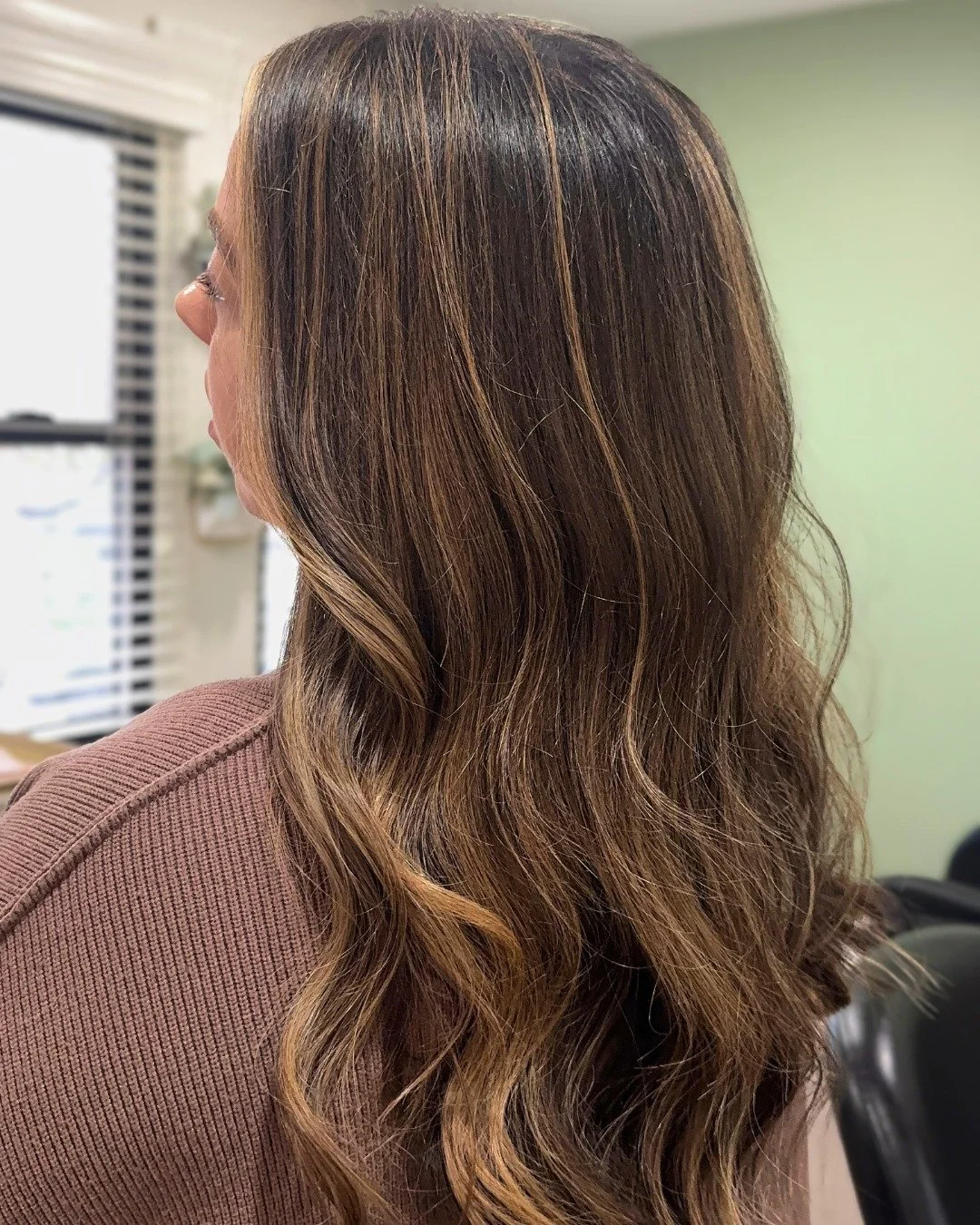 g o l d e n  b r o n d e ✨

custom color refresh &bull; soft dimension &bull; gloss finish

bringing warmth and depth back into her color while keeping everything blended and effortless 🤎

a dimensional bronde that feels natural, reflective, and eas