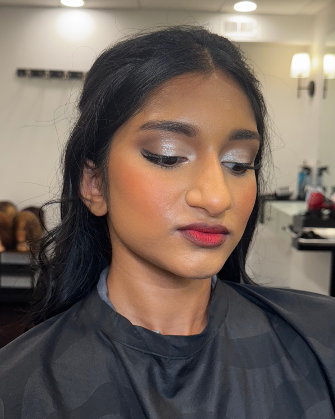 Booking by Tabslookbook