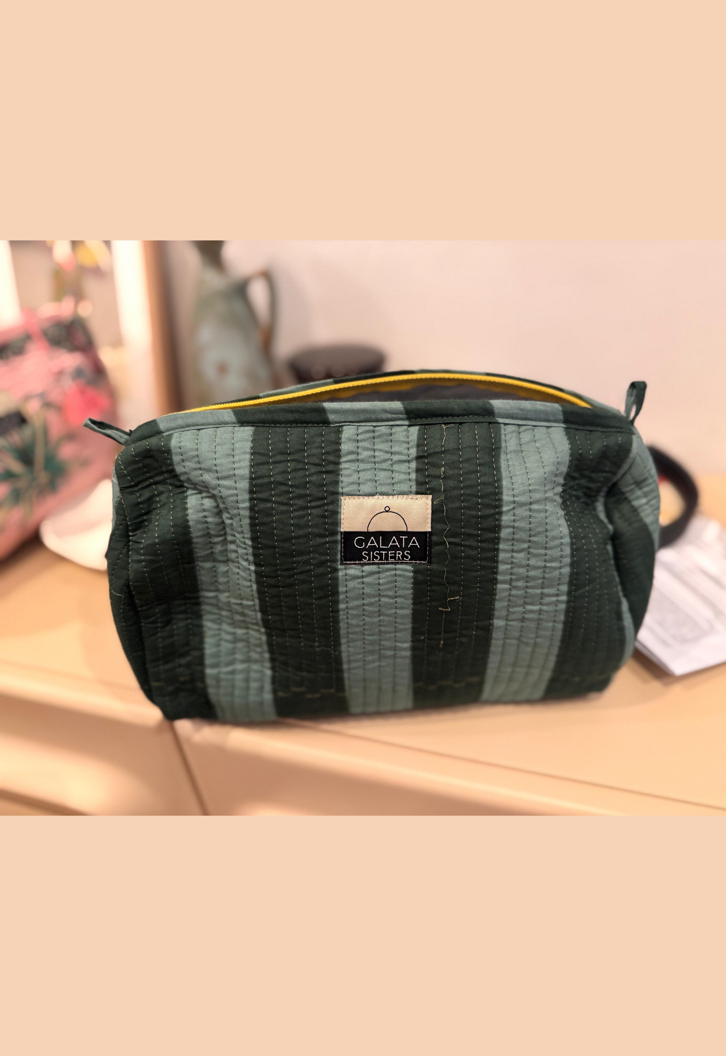 NECESER ARUBA VERDE