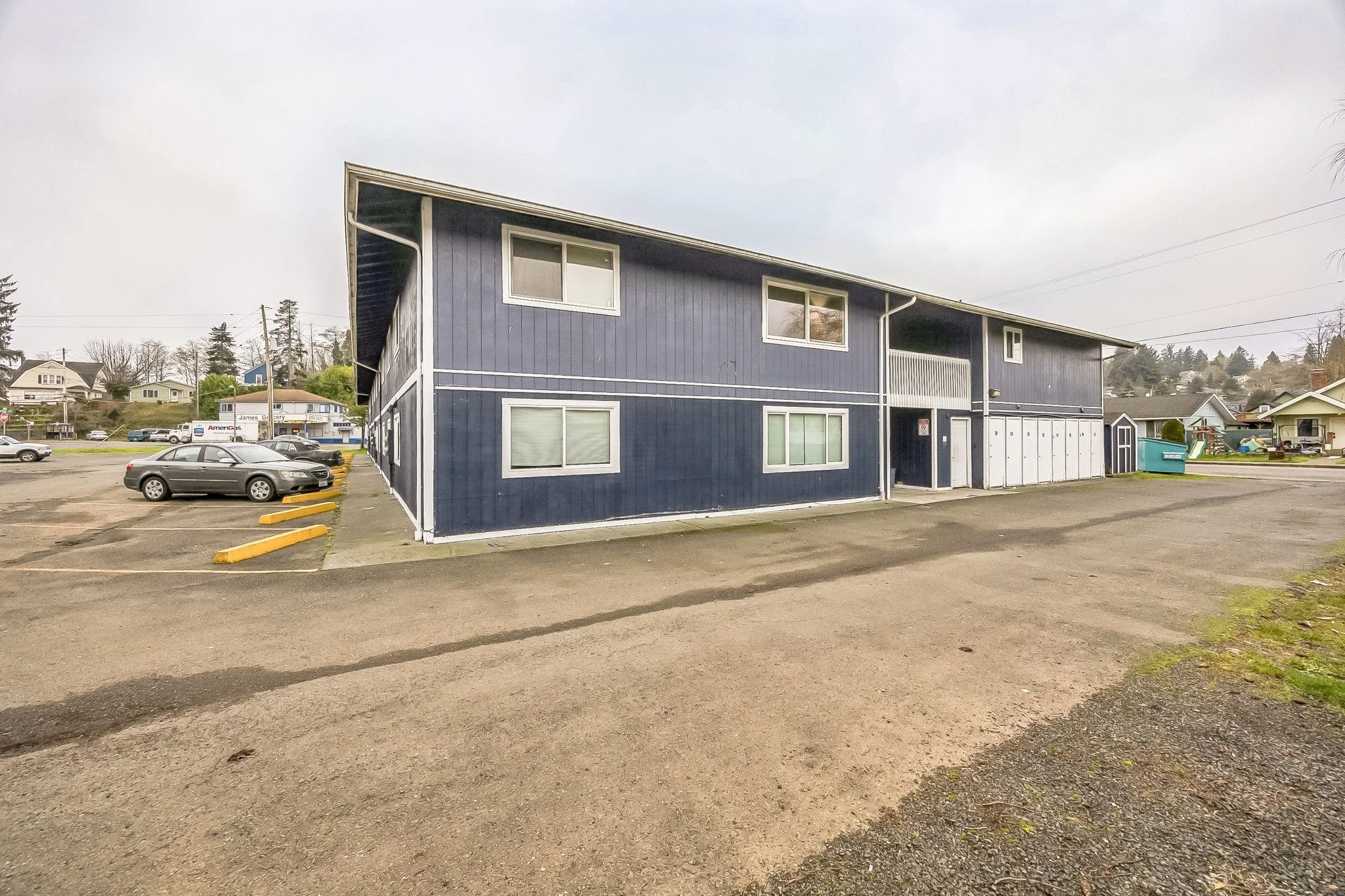 1005_Arthur_St_Aberdeen_WA_98520_USA-Exterior-IMG_4463.jpg