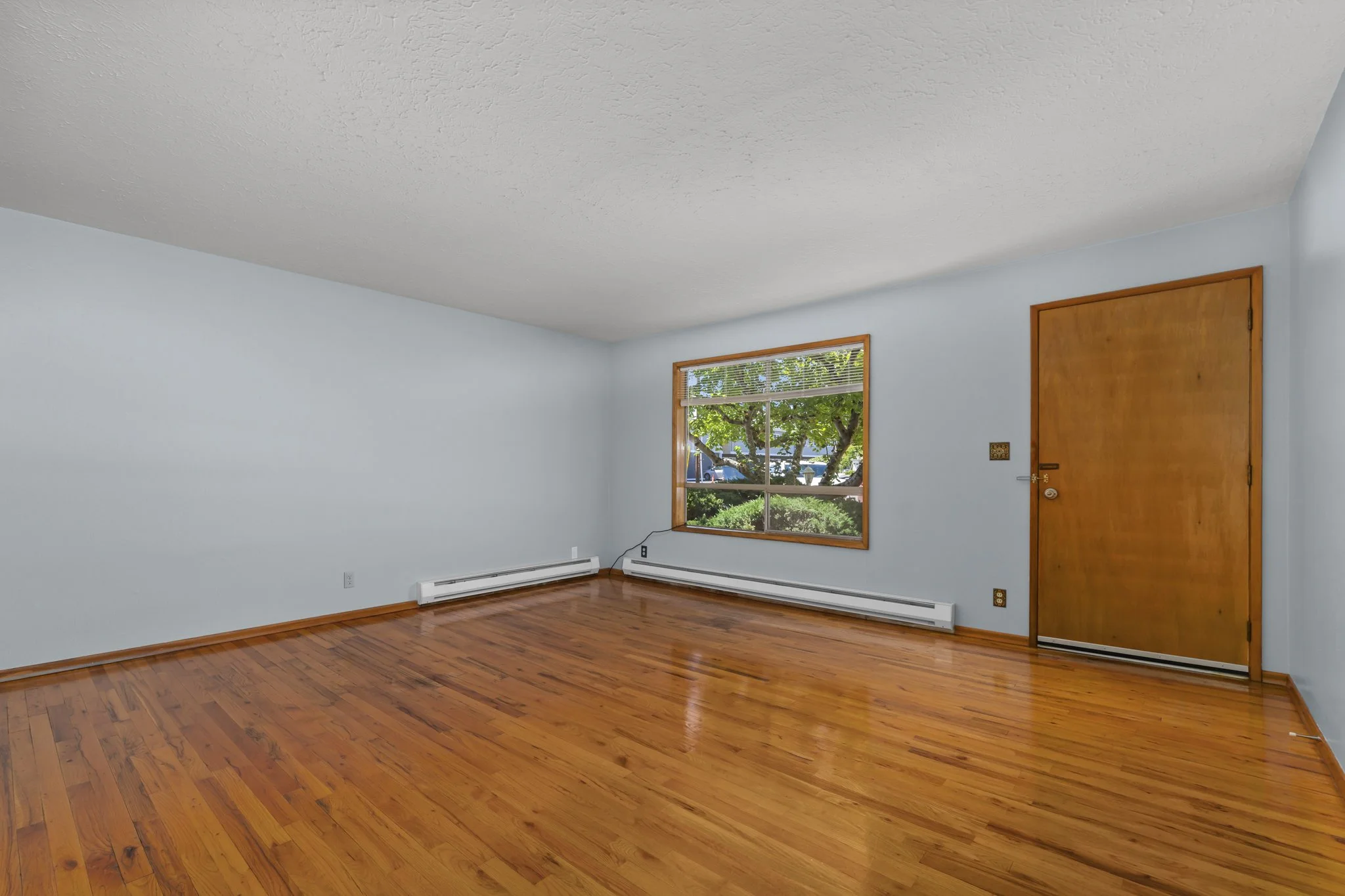 1171Howard-6.jpg