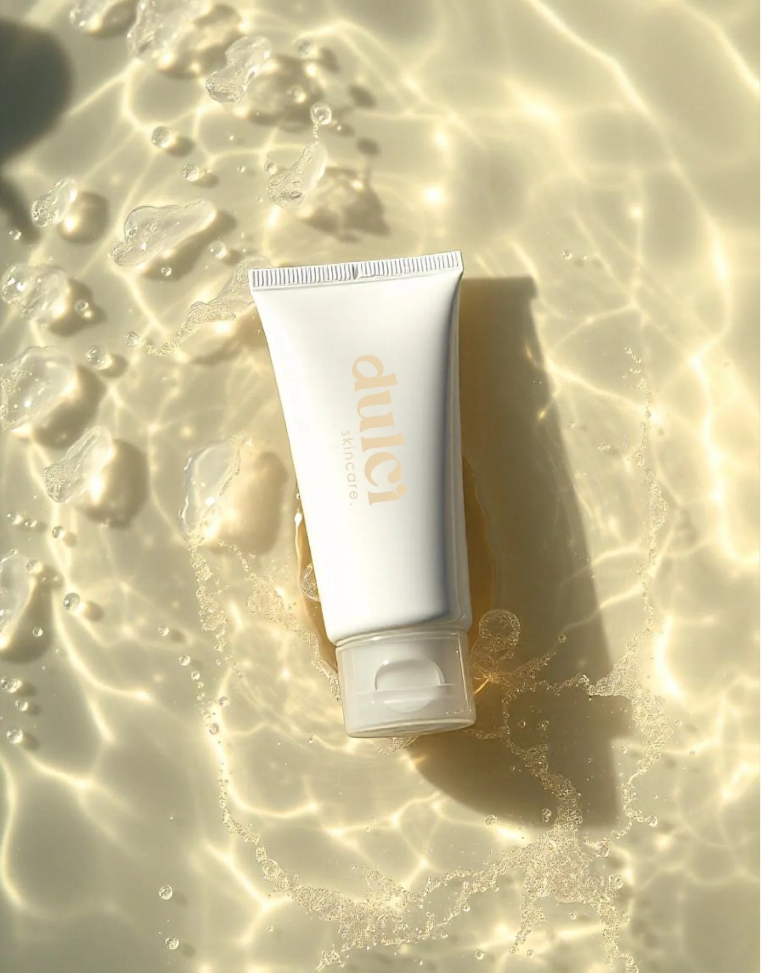dulci mockup 1-01.jpg