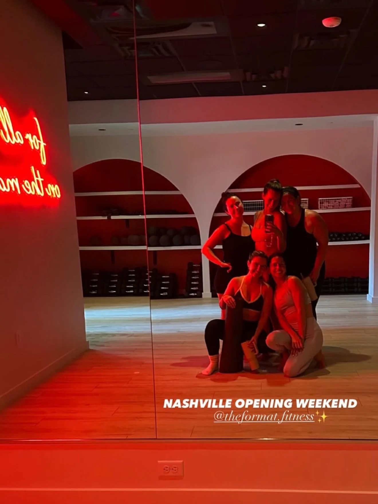 just a glimpse of all the fun we&rsquo;ve had this weekend opening our Nashville studio ❤️ 

thank you to everyone who has filled the hot room this week &amp; to all of our amazing vendors!! this has been a DREAM COME TRUE. 

#theformatfitness #nashv