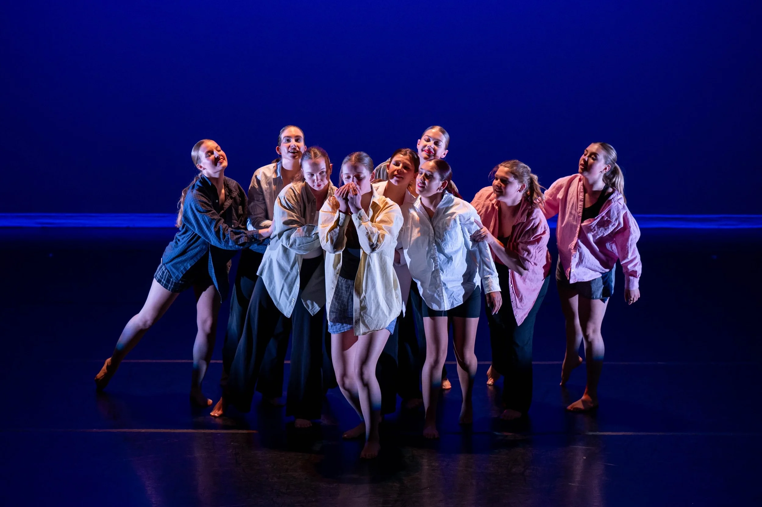 We want to say a HUGE thank you to our guest performers, @collegesofthefenwaydance!  for coming to party with us and bringing down the haus! We are so grateful to Emily, Murphy, Jaelyn, and Allie for bringing their brilliant pieces "Cleopatra&qu