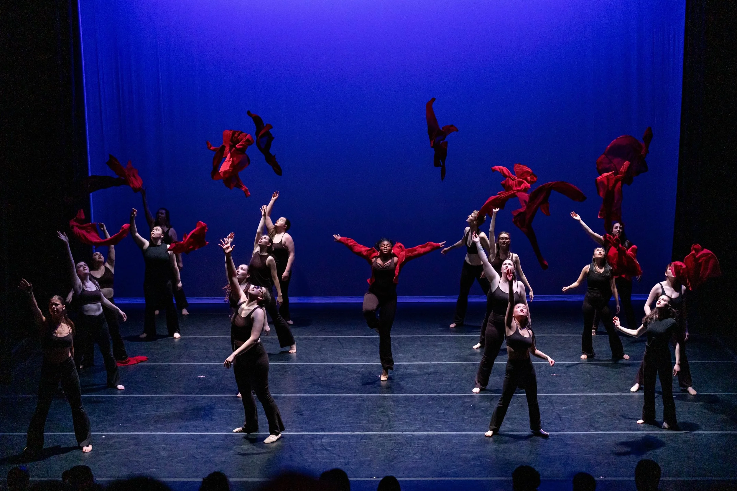 Coming together for this final Season 4 highlight, here's "You and Me (Everchanging)" choreographed by Maddie Johnson!

📸: Jack Tan