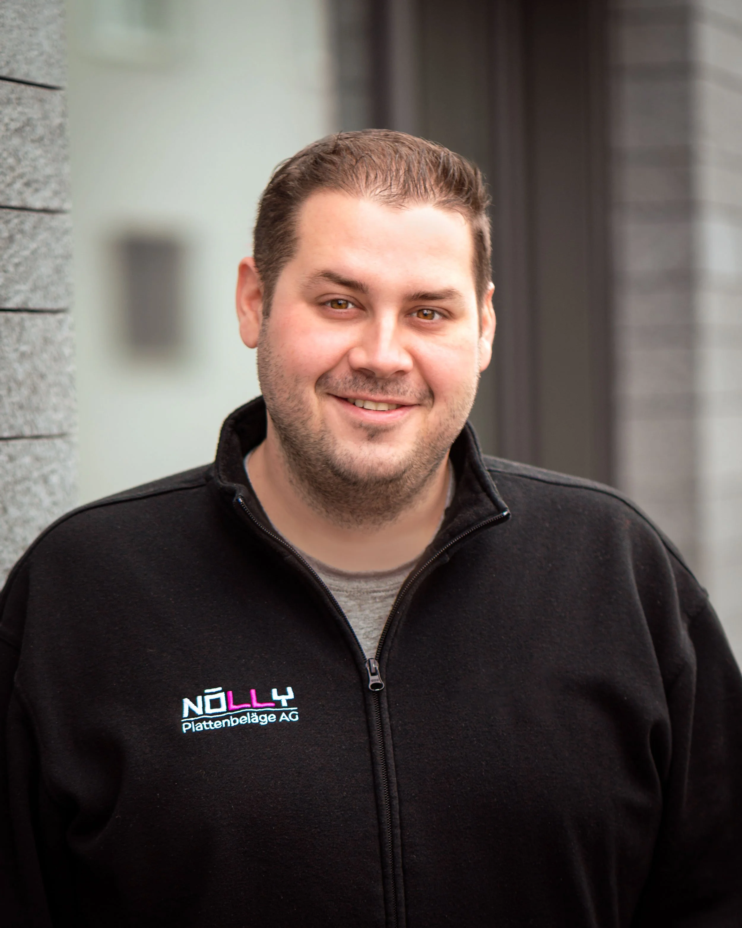 Thomas Nölly, Nölly Plattenbeläge AG