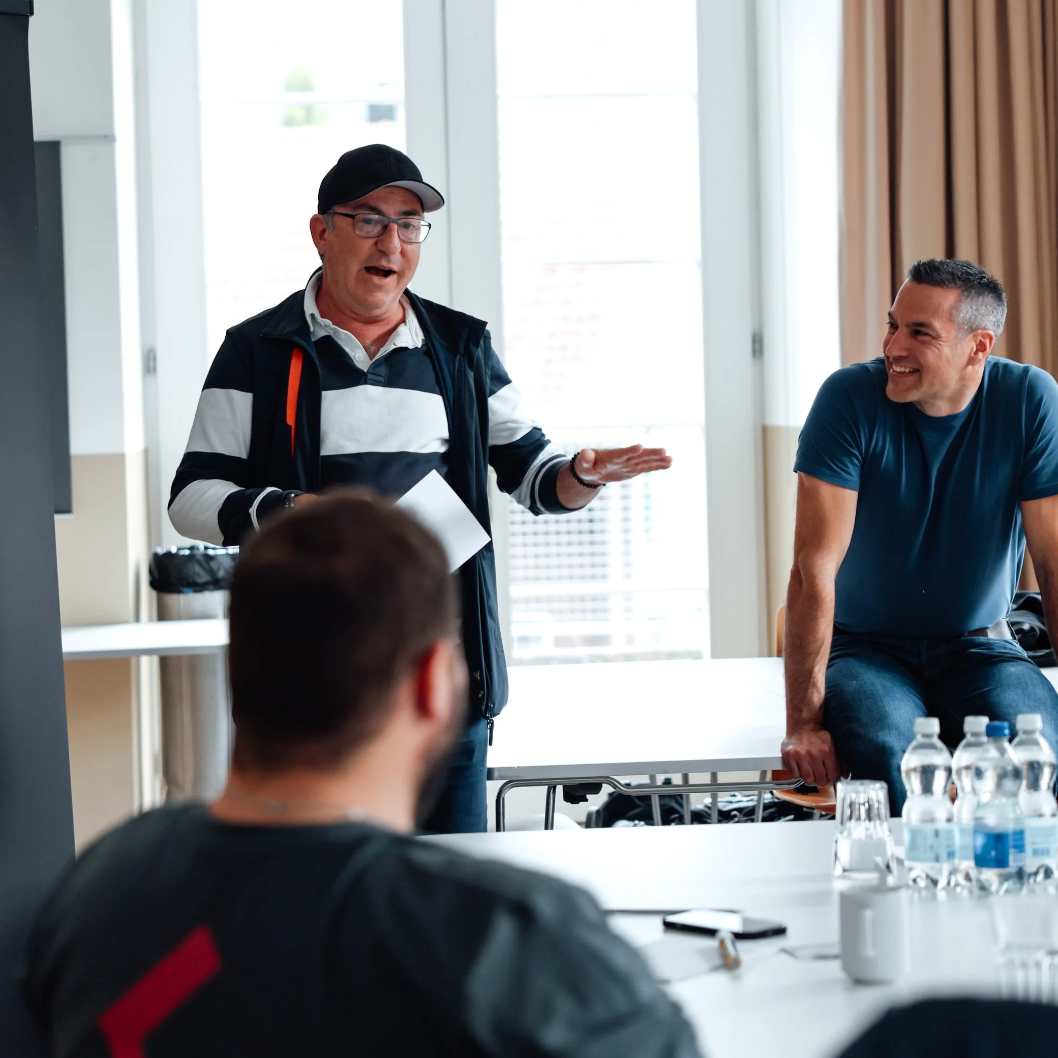 FOKUS Membership: Alles Skill Days inklusive, Zugang zu exklusiven Events und das Unternehmer Notizbuch Fokus geschenkt.