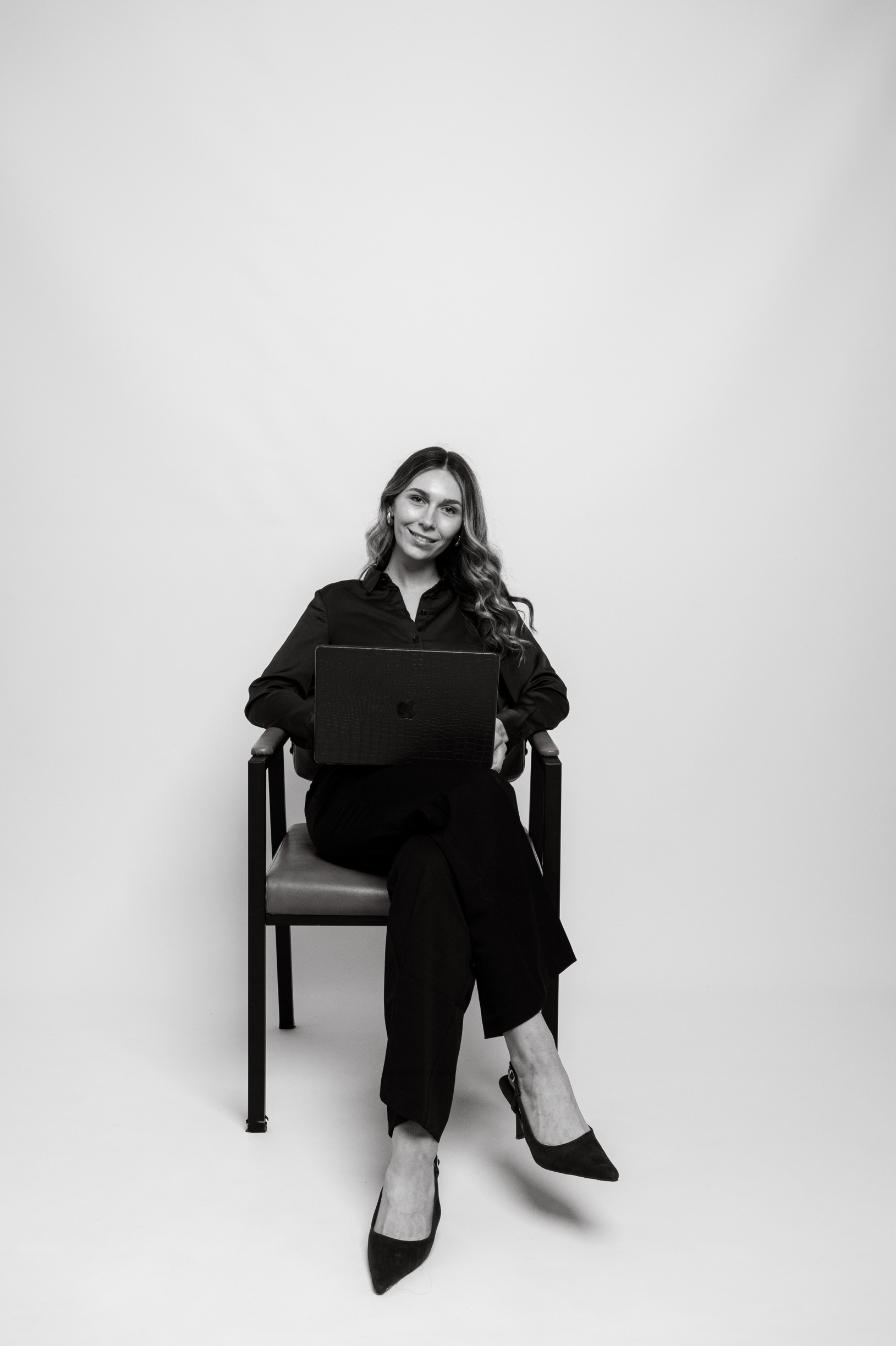 Tia, founder and creative director of By Modern Muse, luxury brand identity design studio in London