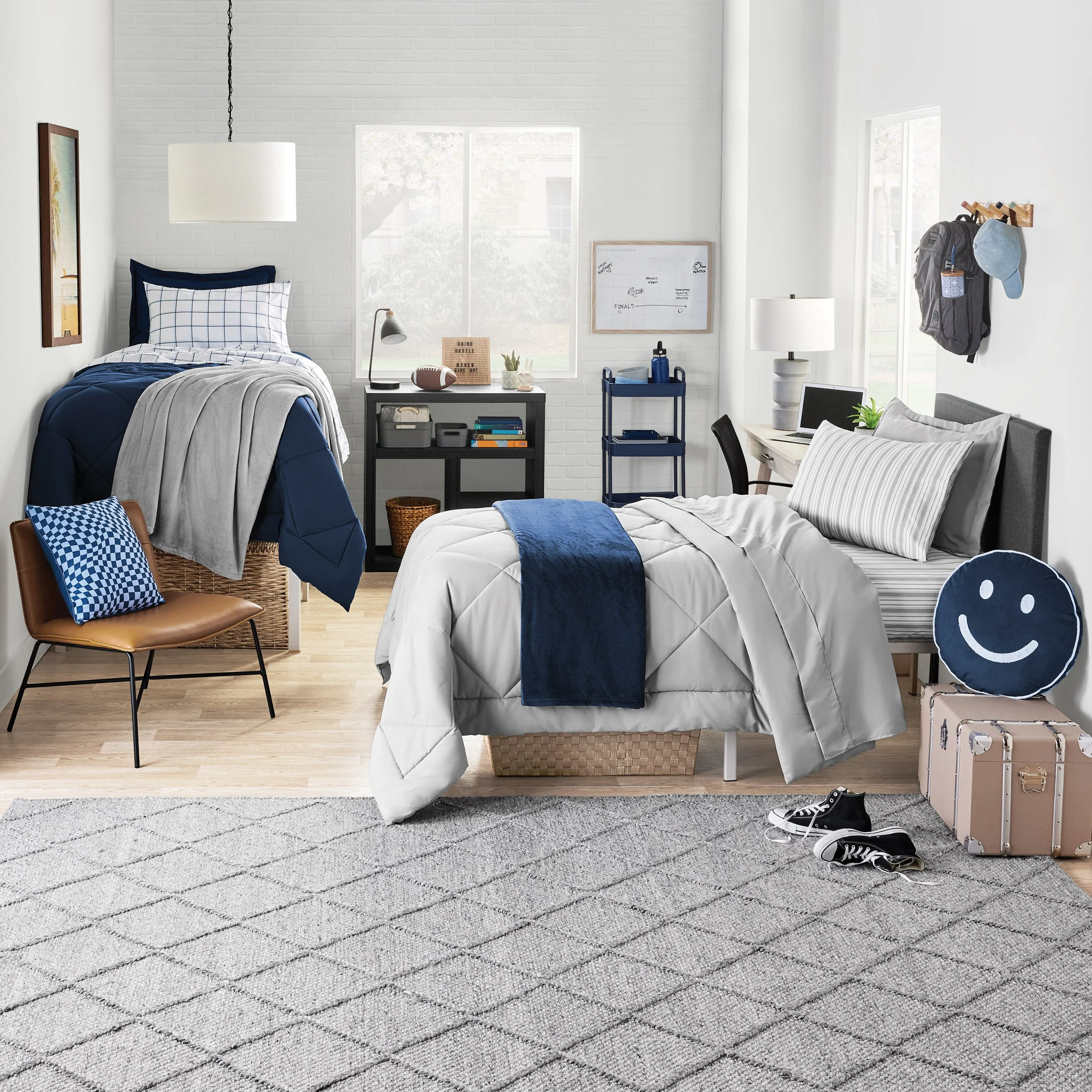 BTC_Shared_Group_Vignette_Boys_Navy_Silver_story_dc.jpg