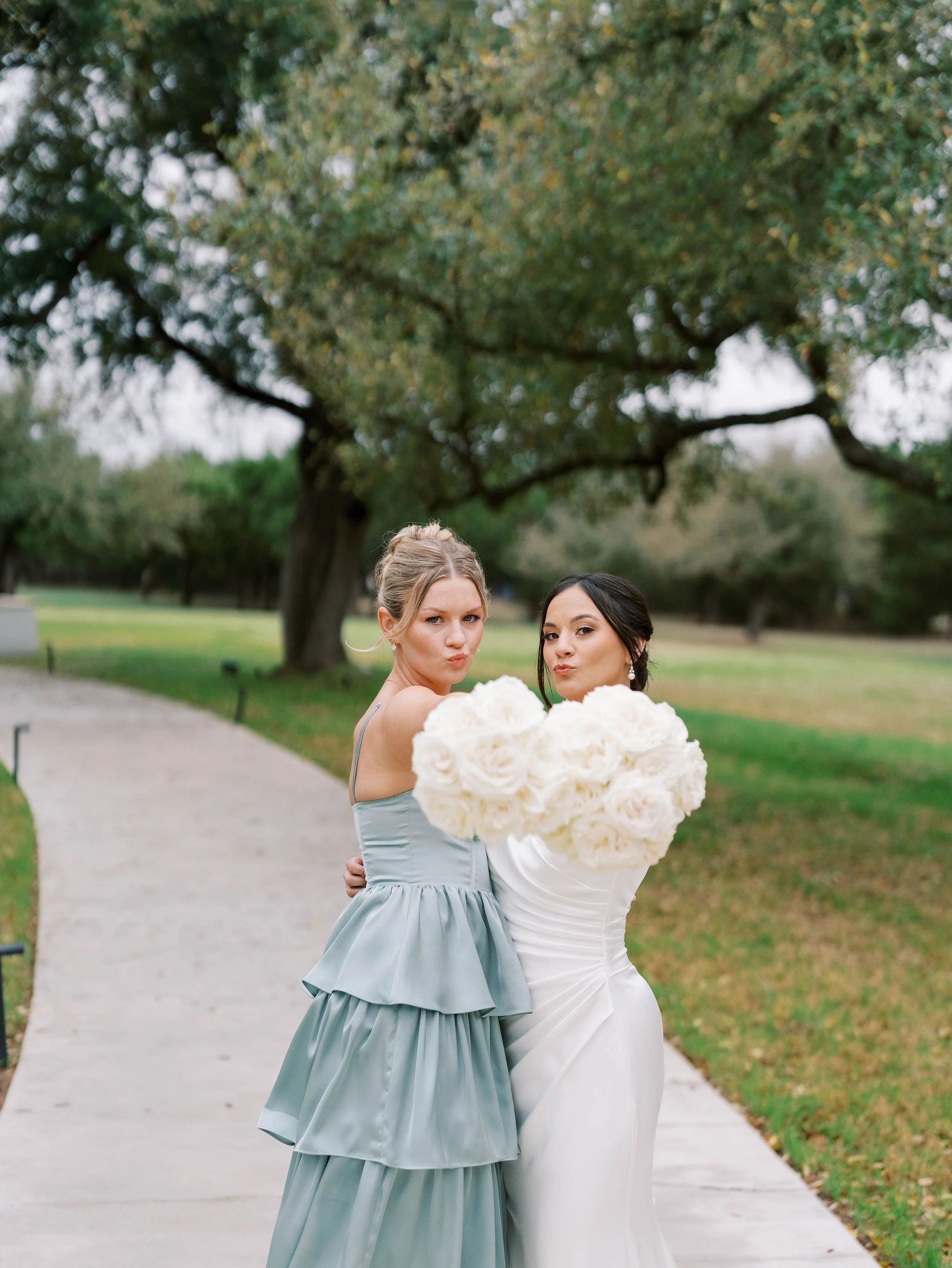 Diana-Brewer_Meggie-Ryan_5WeddingParty-74.jpg