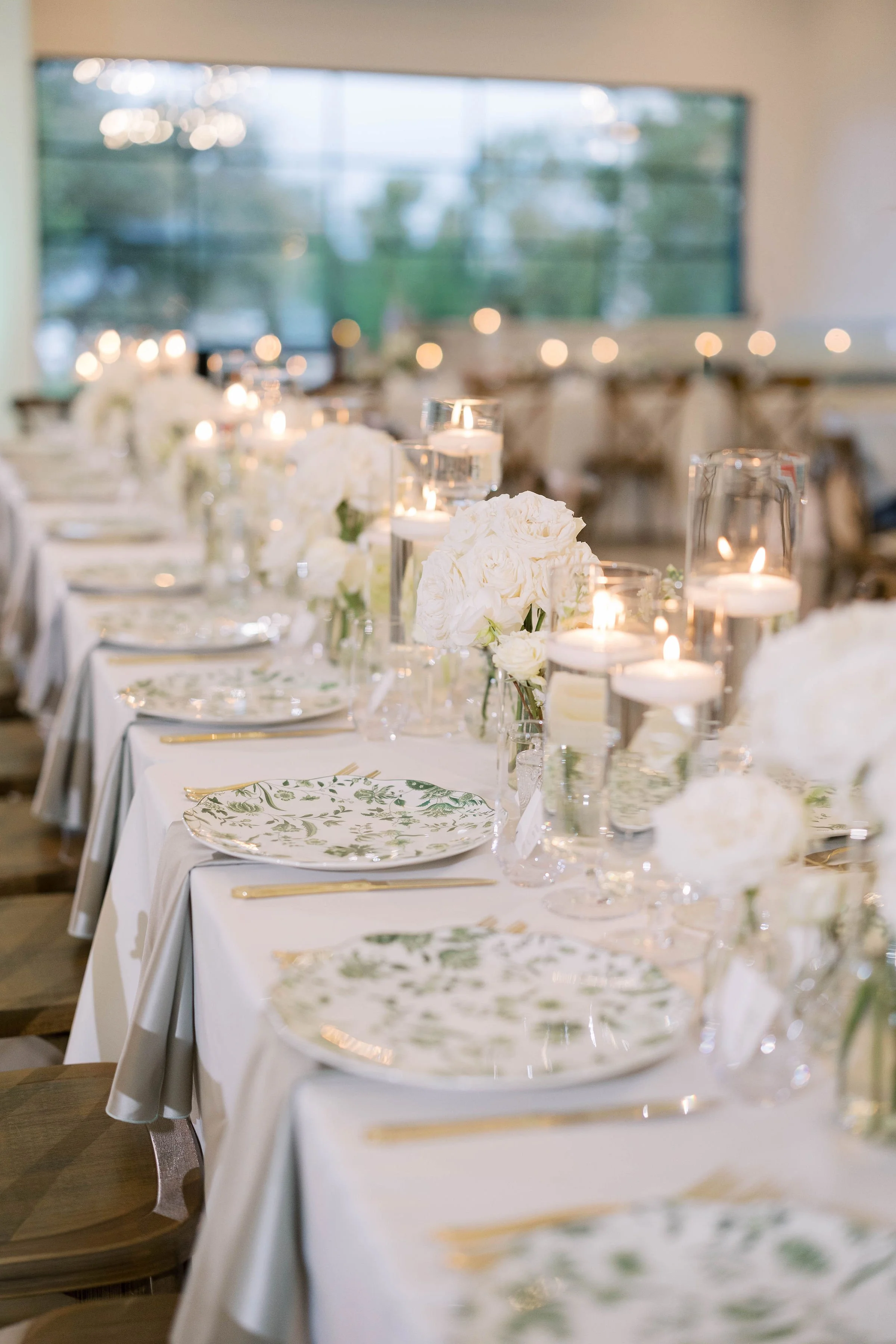 Diana-Brewer_Meggie-Ryan_10Reception-1.jpg