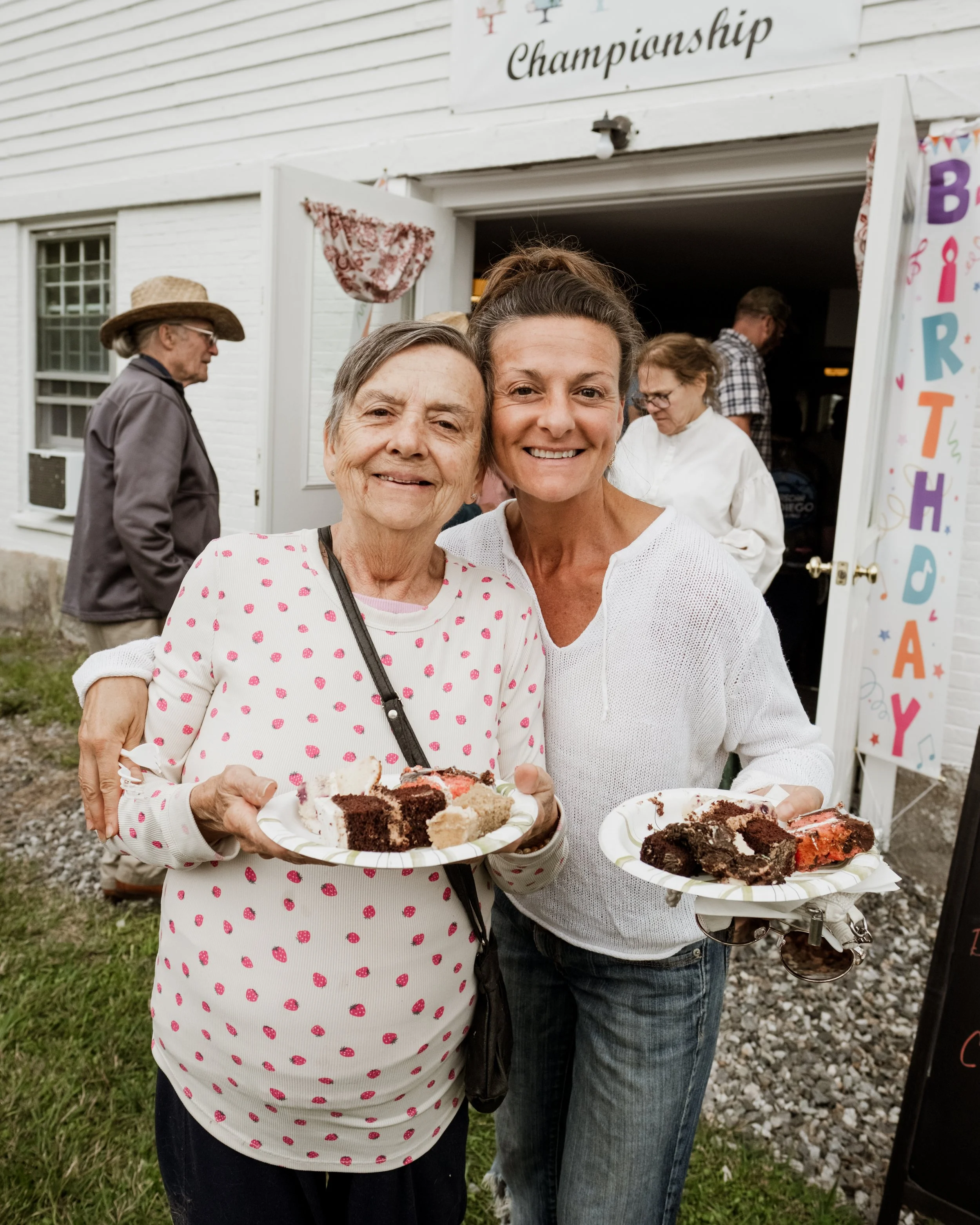 ParisHillCake-9887.jpg