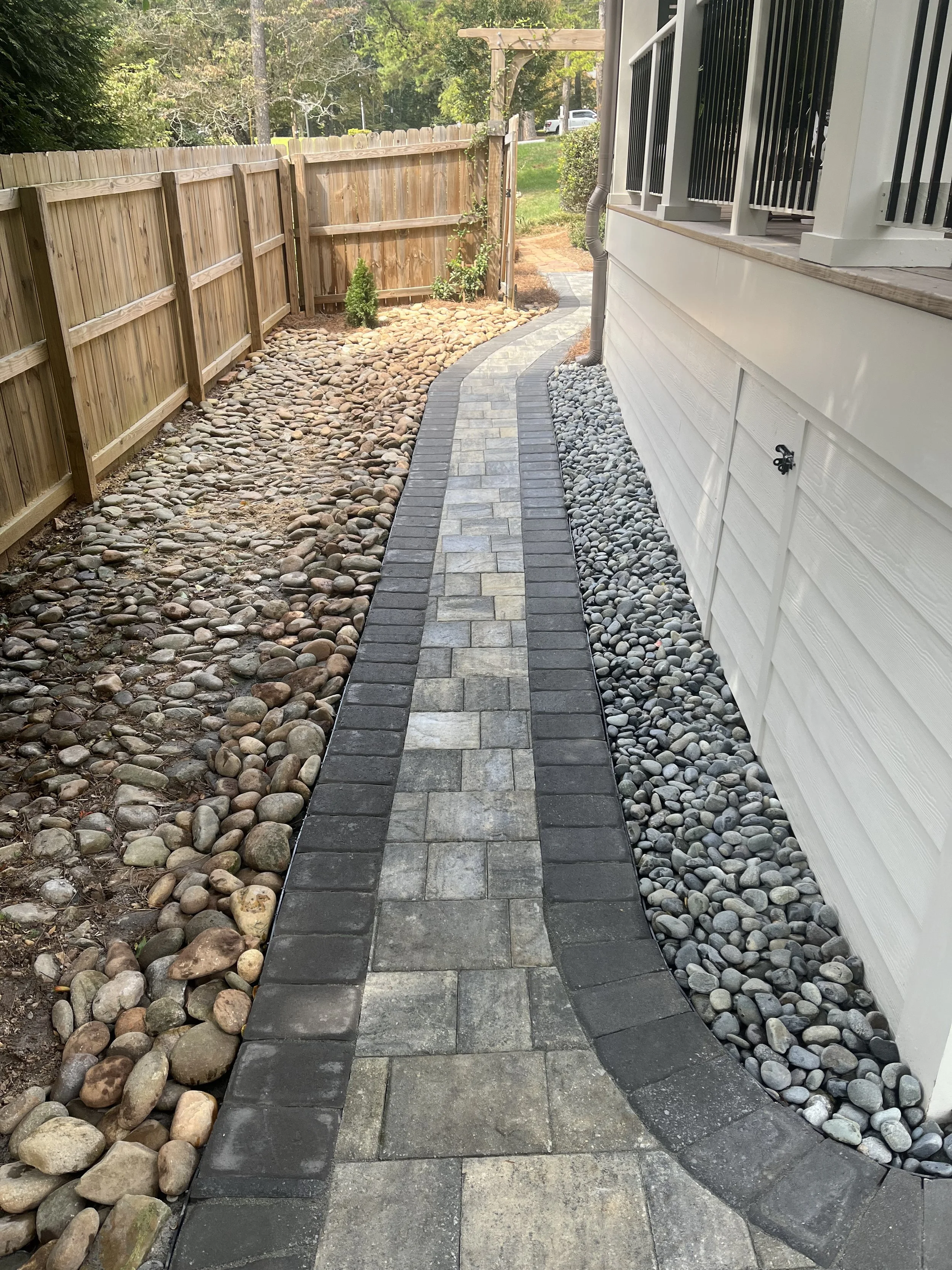 walkway hardscapes fire pits lake living lake lanier Hall County Flowery Branch Lumpkin County North GA Landscaping Grass Lawncare Hughes Turf retaining wall