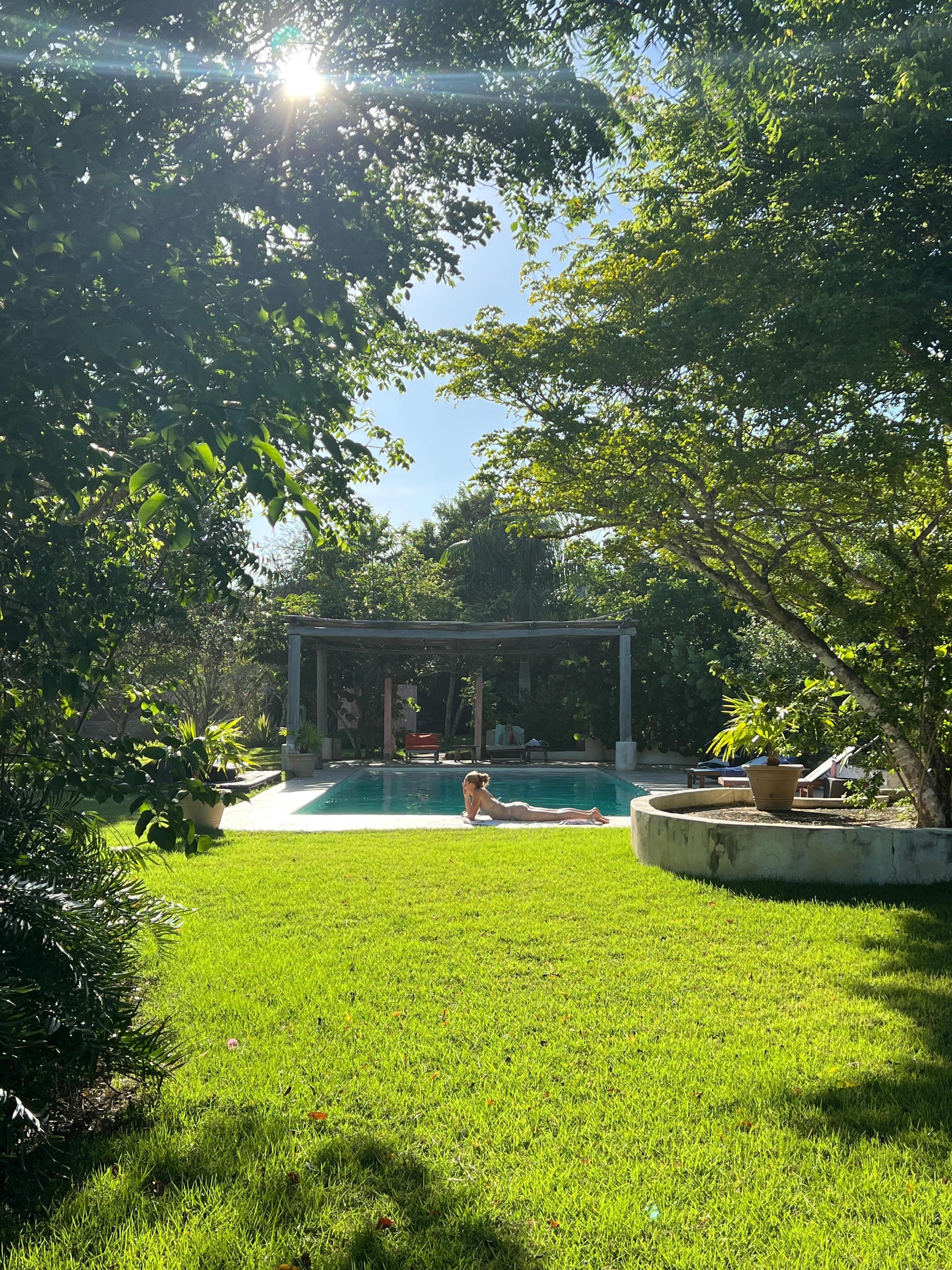 sunlight dancing through the trees, slow afternoons by the pool, and nowhere else to be ✨🌿

#HolisticLiving #TropicalEscape #SlowLiving #WellnessRetreat #NatureHealing