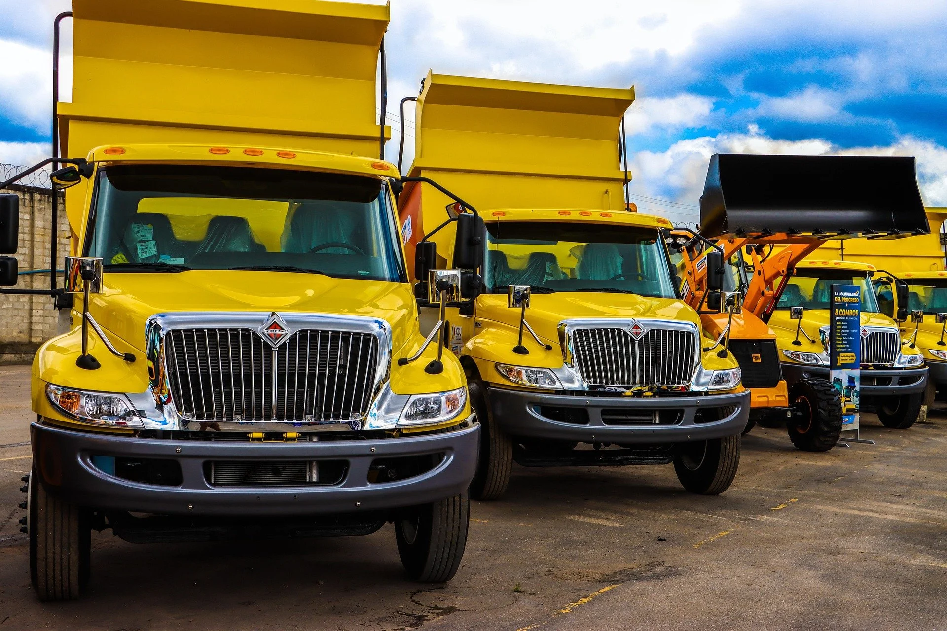 Antennas for Construction Equipment