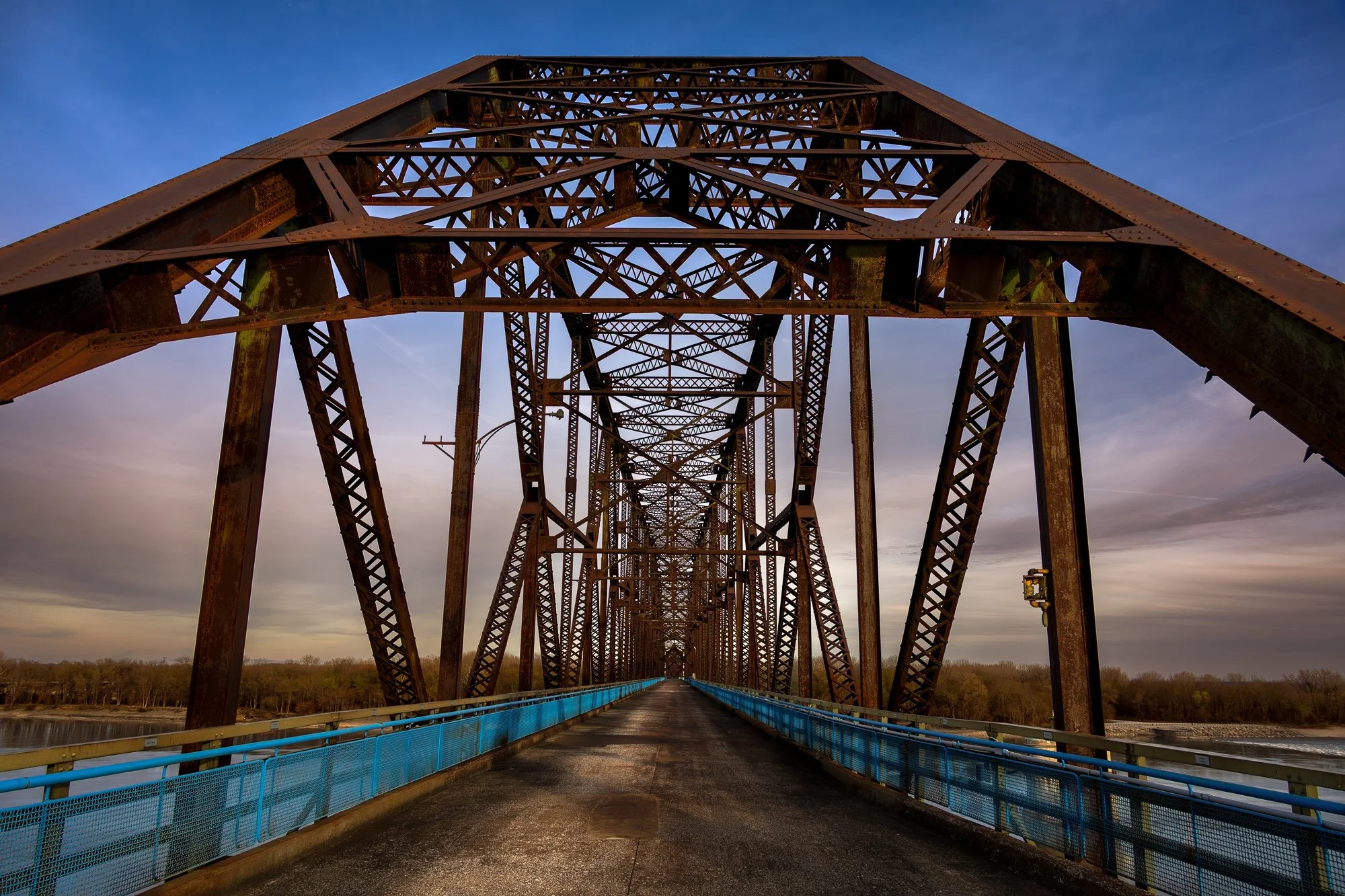 Chain of Rocks Bridge