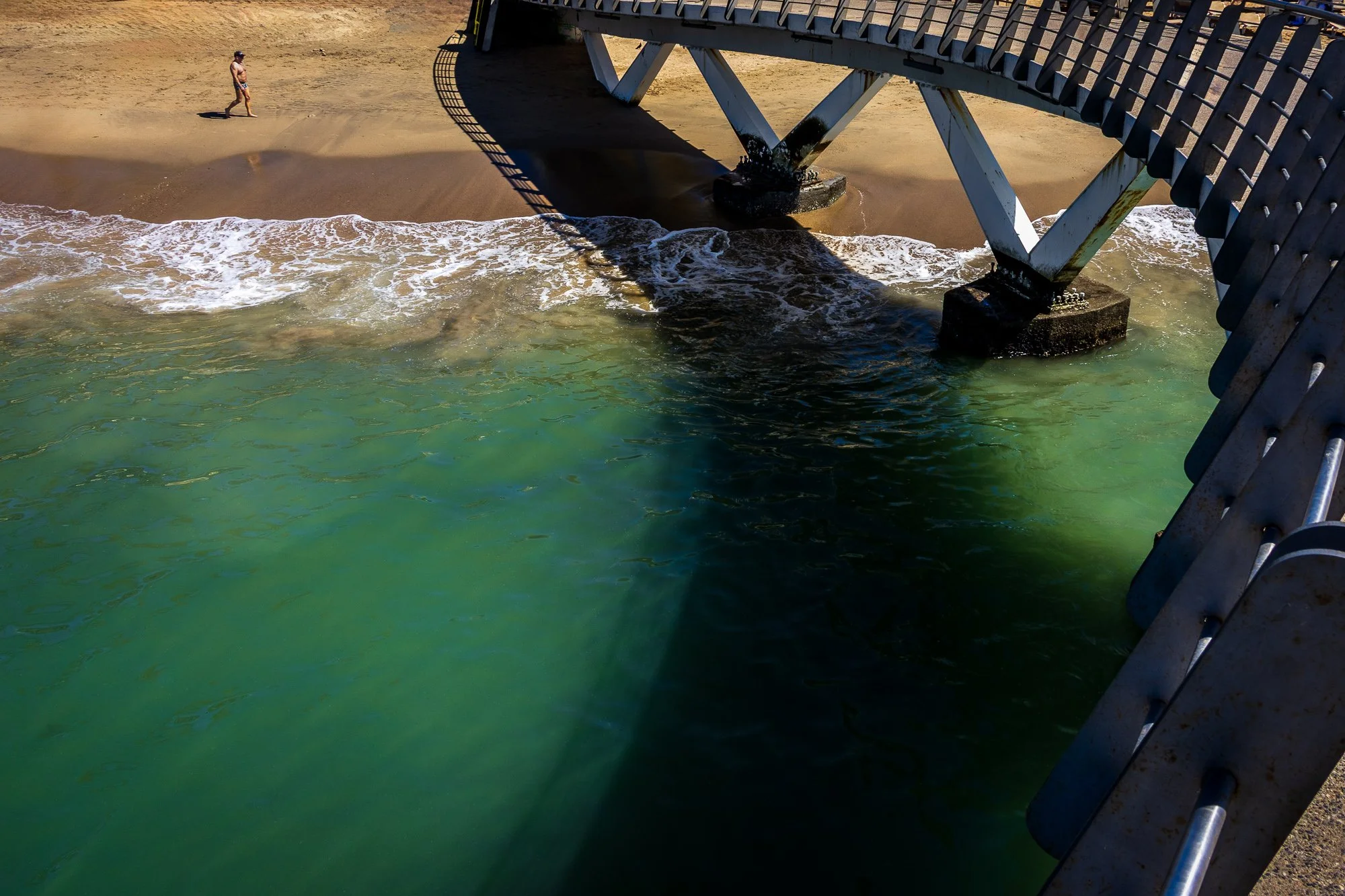 Muelle de Playa Los Muertos